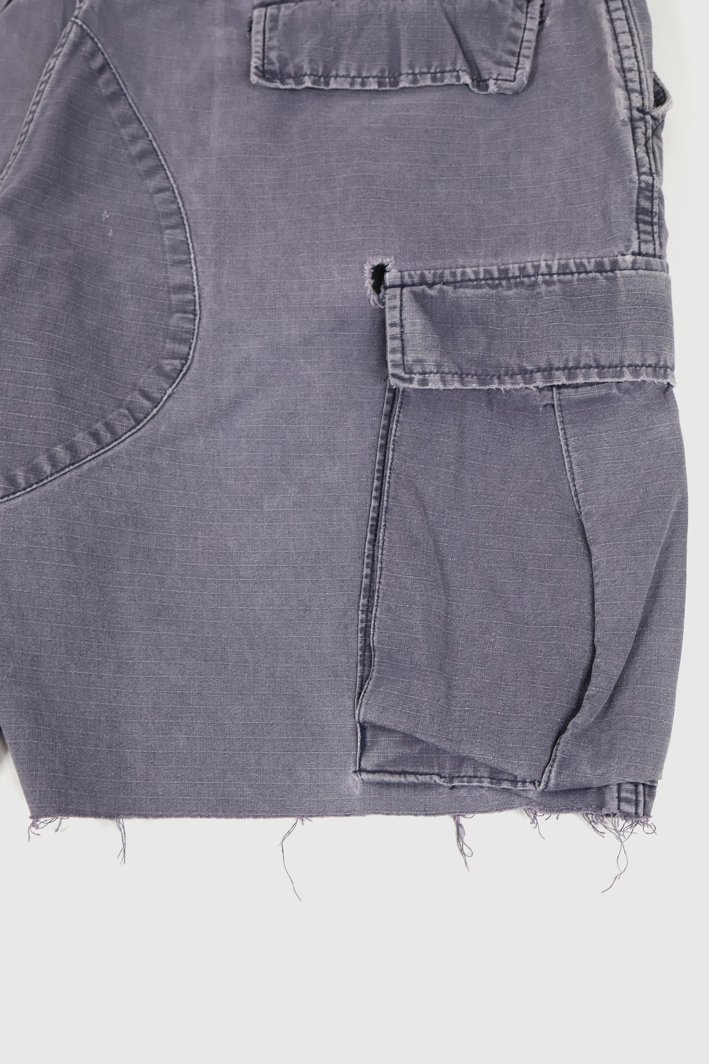 Vintage Cargo Shorts Image 4