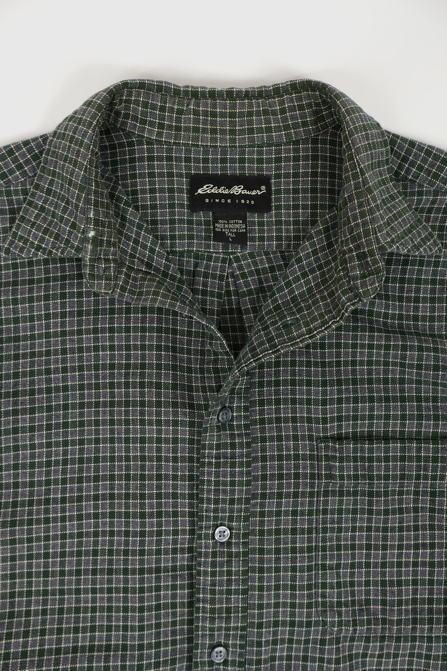 Vintage Eddie Bauer Lightweight Button-Down Shirt Image 2