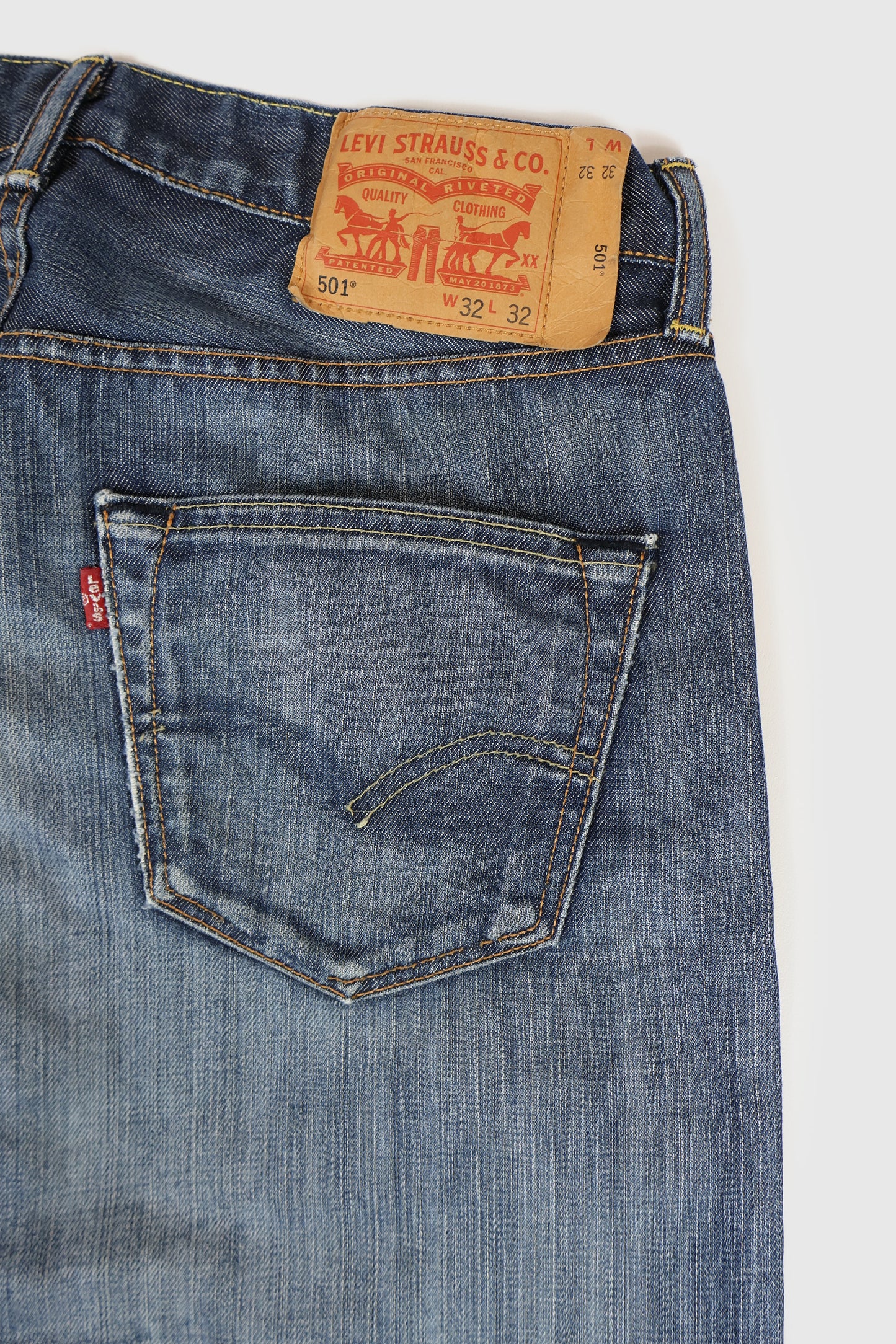 Vintage Levi's 501 Straight Fit Button-Fly Jeans