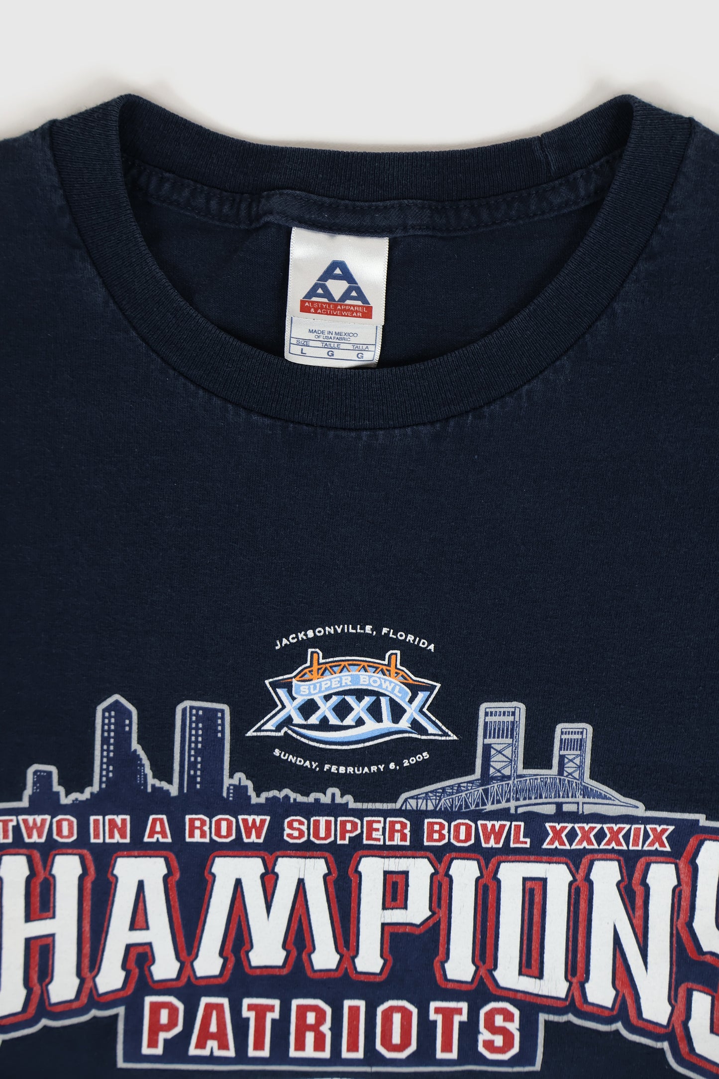Vintage New England Patriots Super Bowl XXXIX Champions Tee Image 2