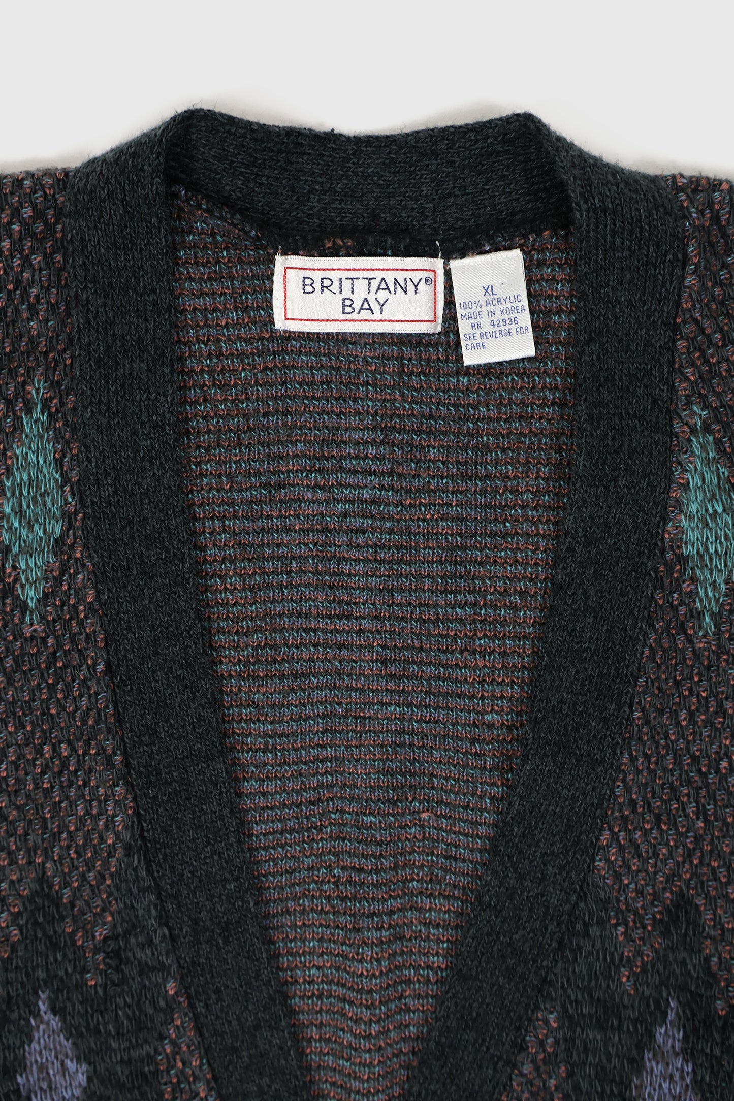 Vintage Cardigan 03 Image 2