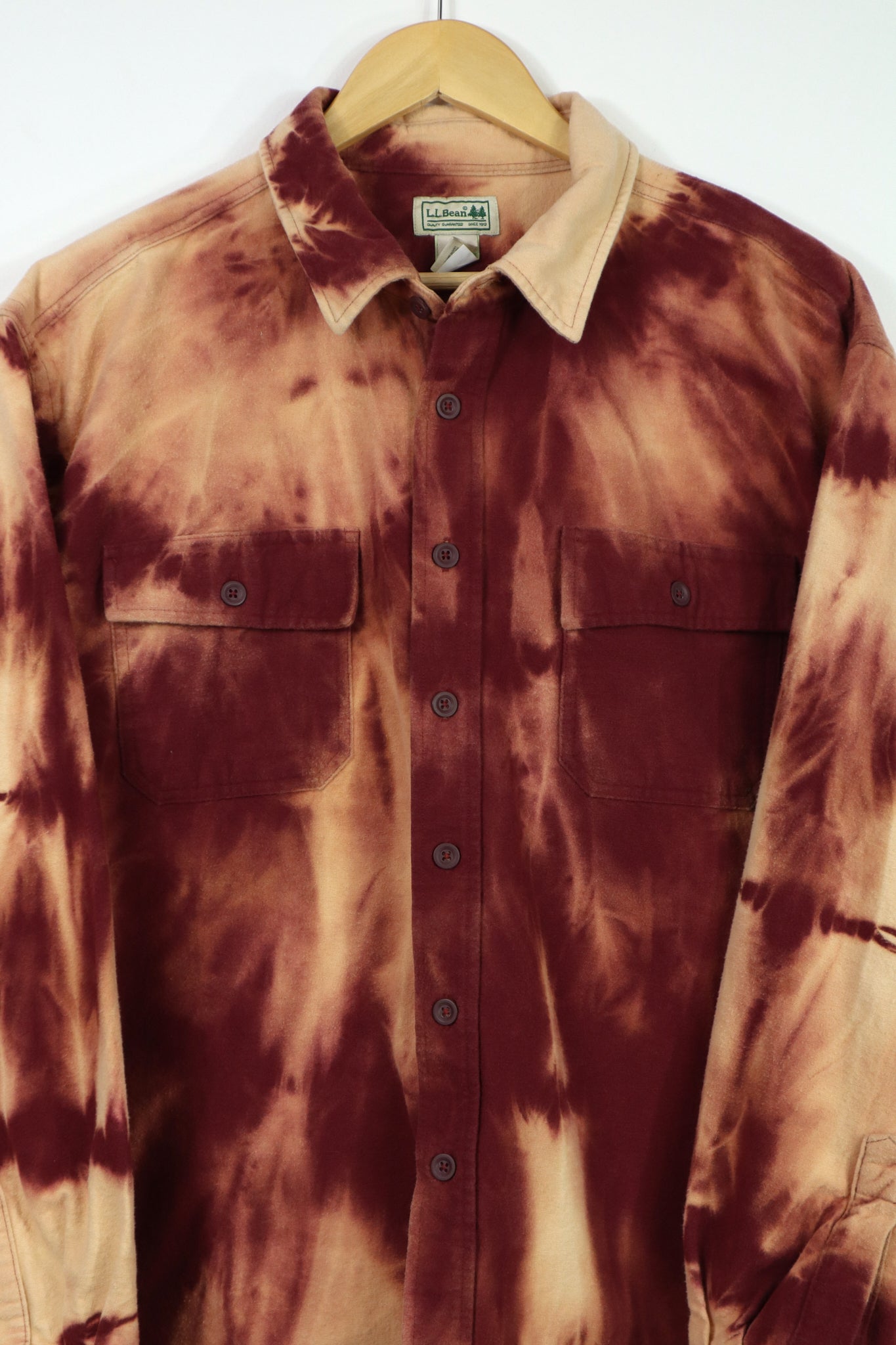 Vintage L.L. Bean Red Bleached Flannel Button-Down 003