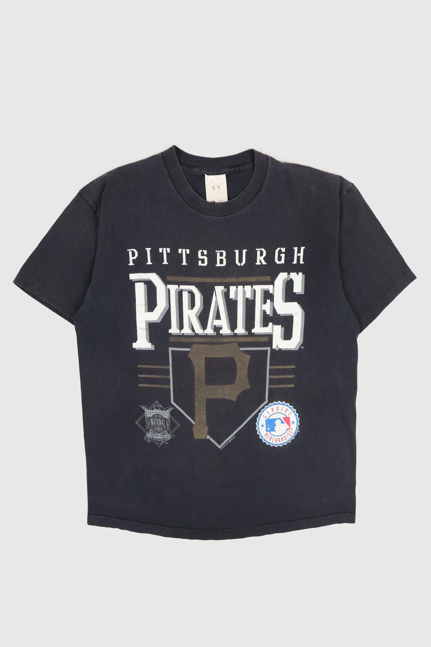 Vintage Pittsburgh Pirates Tee Image 0