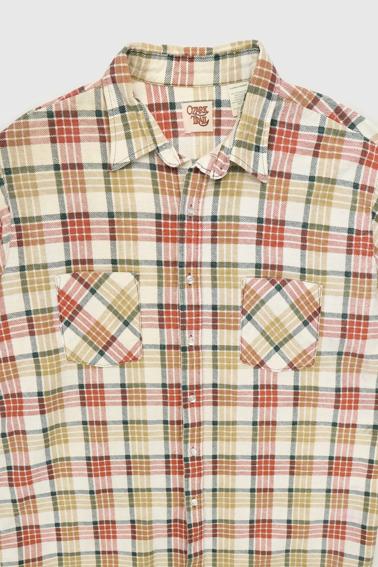 Vintage Plaid Button-Down Shirt Image 1