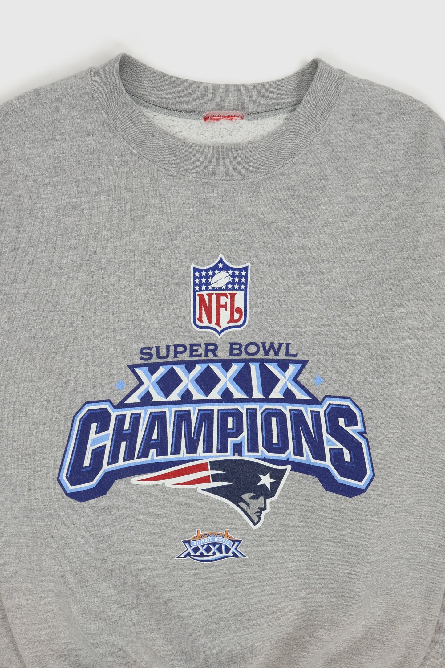 Vintage New England Patriots Super Bowl XXXIX Champions Crewneck Image 1