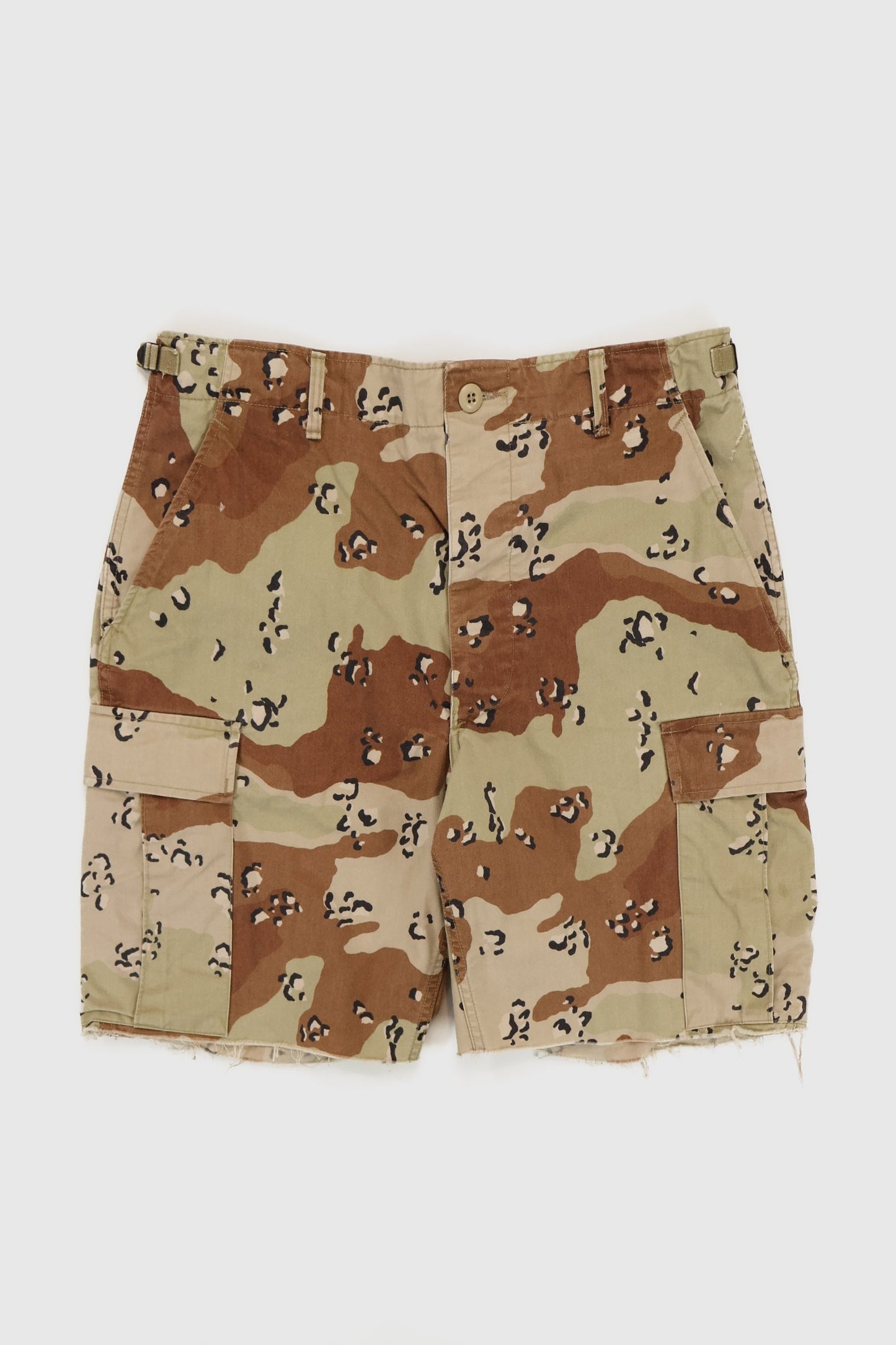Vintage Cutoff Camo Cargo Shorts 01 Image 0