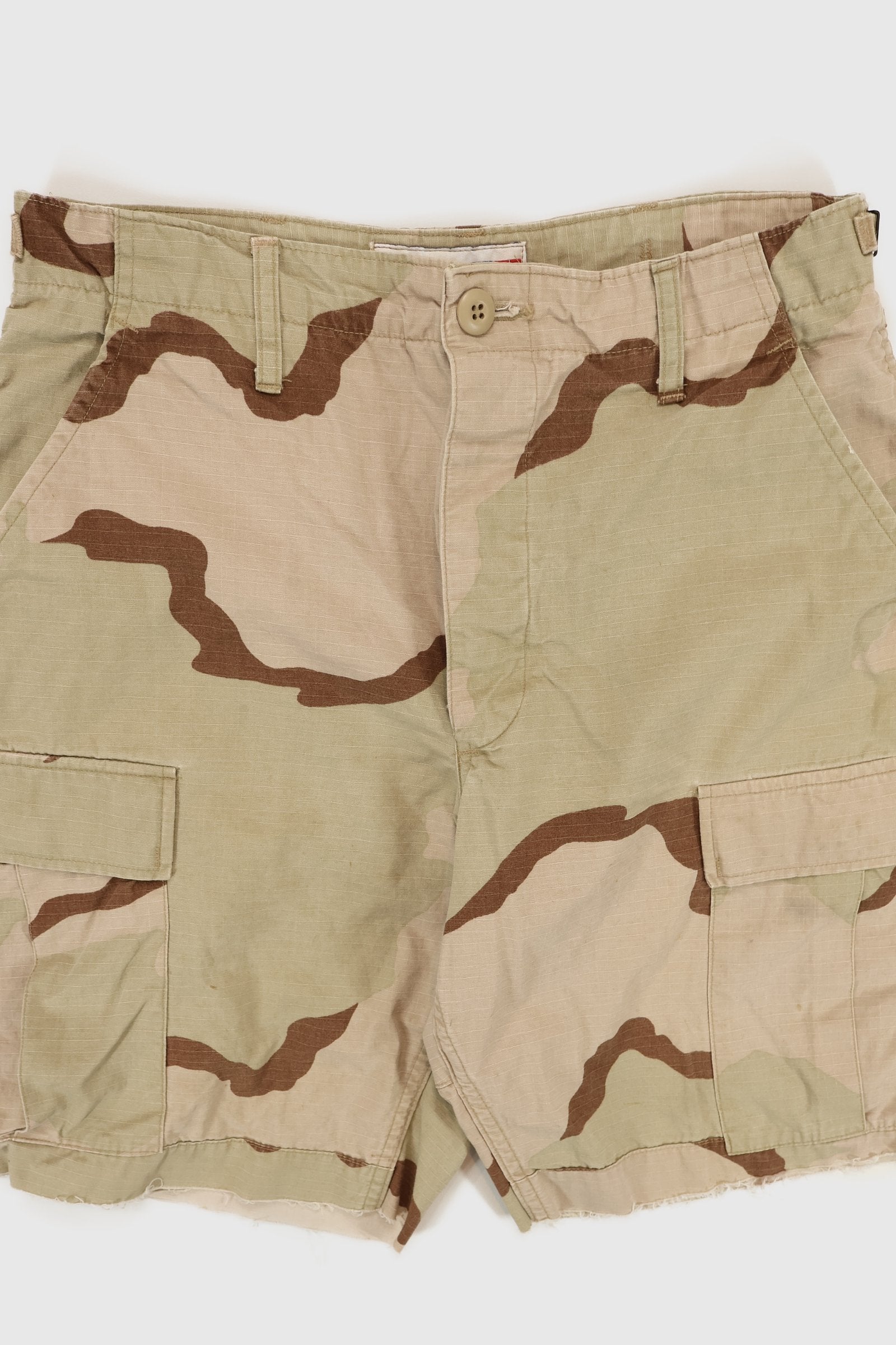 Vintage Cutoff Camo Cargo Shorts 02 Image 1