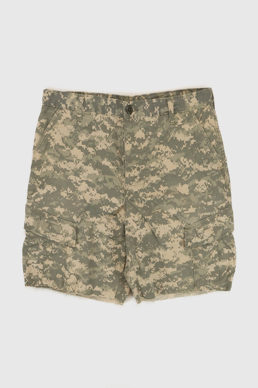 Vintage Cutoff Camo Cargo Shorts 03 Image 0