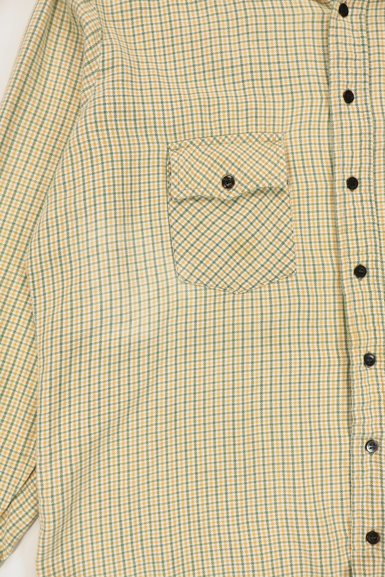 Vintage Button-Down Shirt Image 3