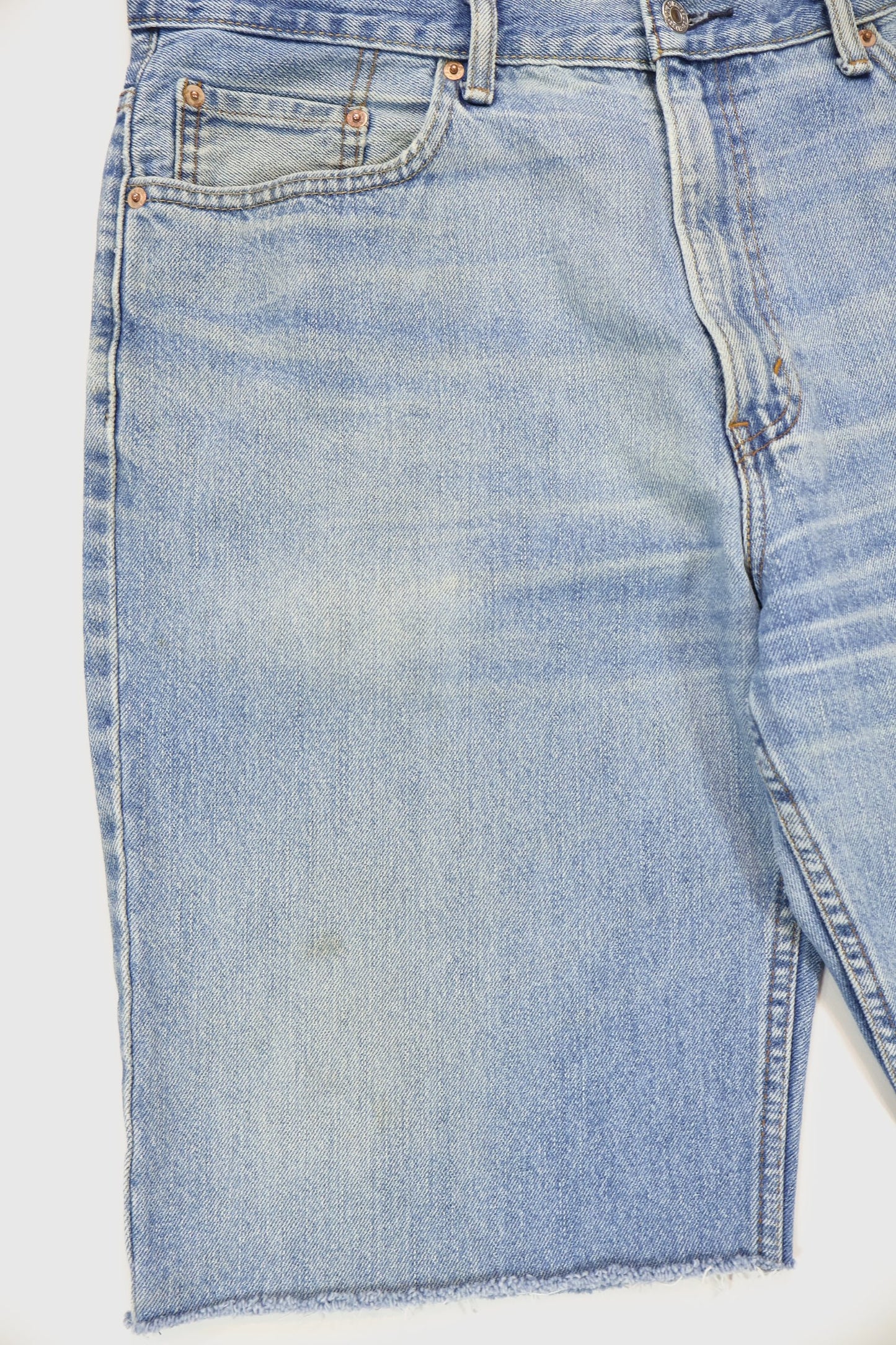 Vintage Levi's 550 Relaxed Fit Jorts Image 2