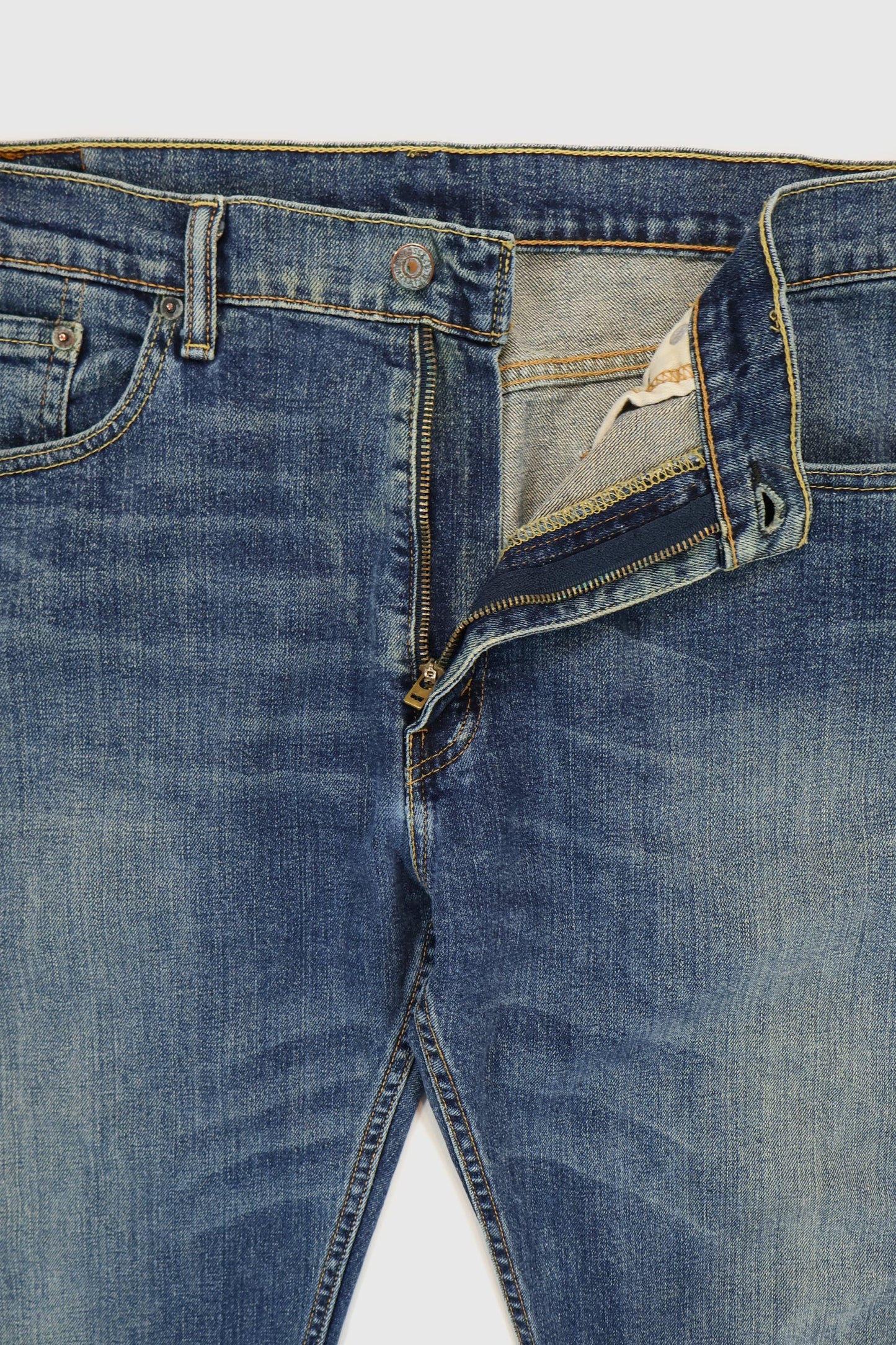 Vintage Levi's 505 Straight Fit Jorts Image 2