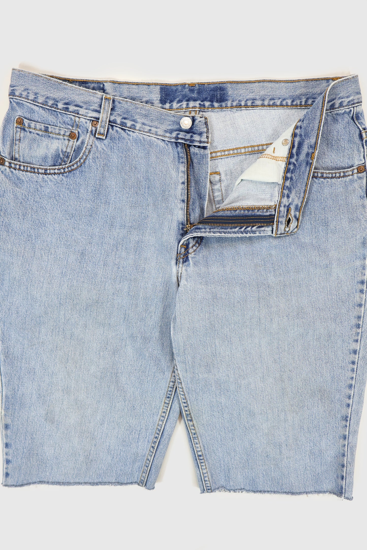 Vintage Levi's Relaxed Fit Jorts Image 2
