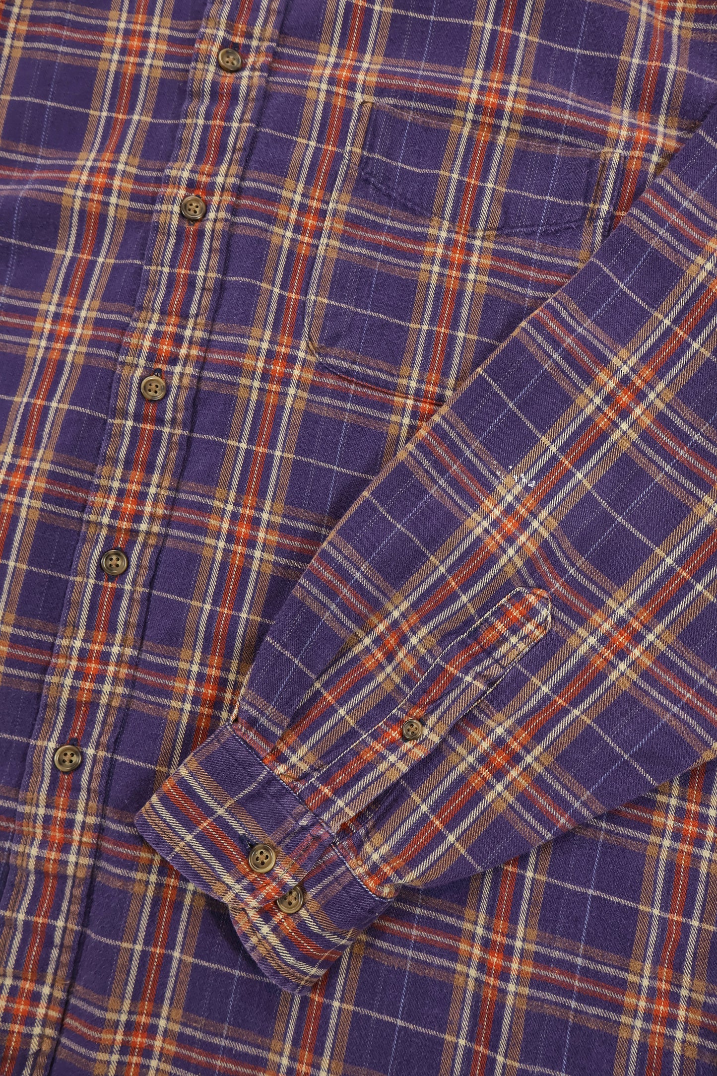 Vintage Plaid Button-Down Shirt Image 3