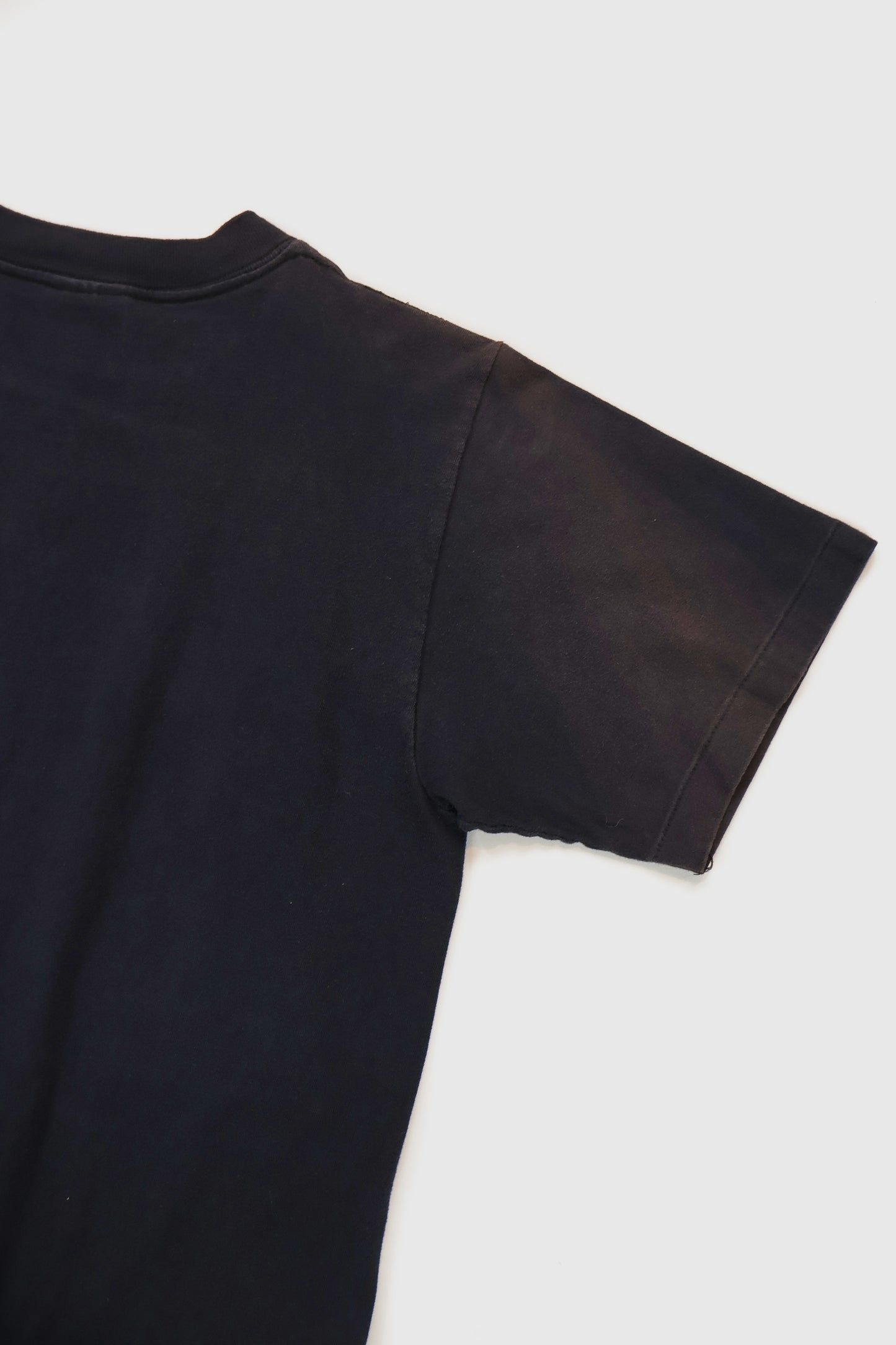 Vintage Shamu Tee Image 3