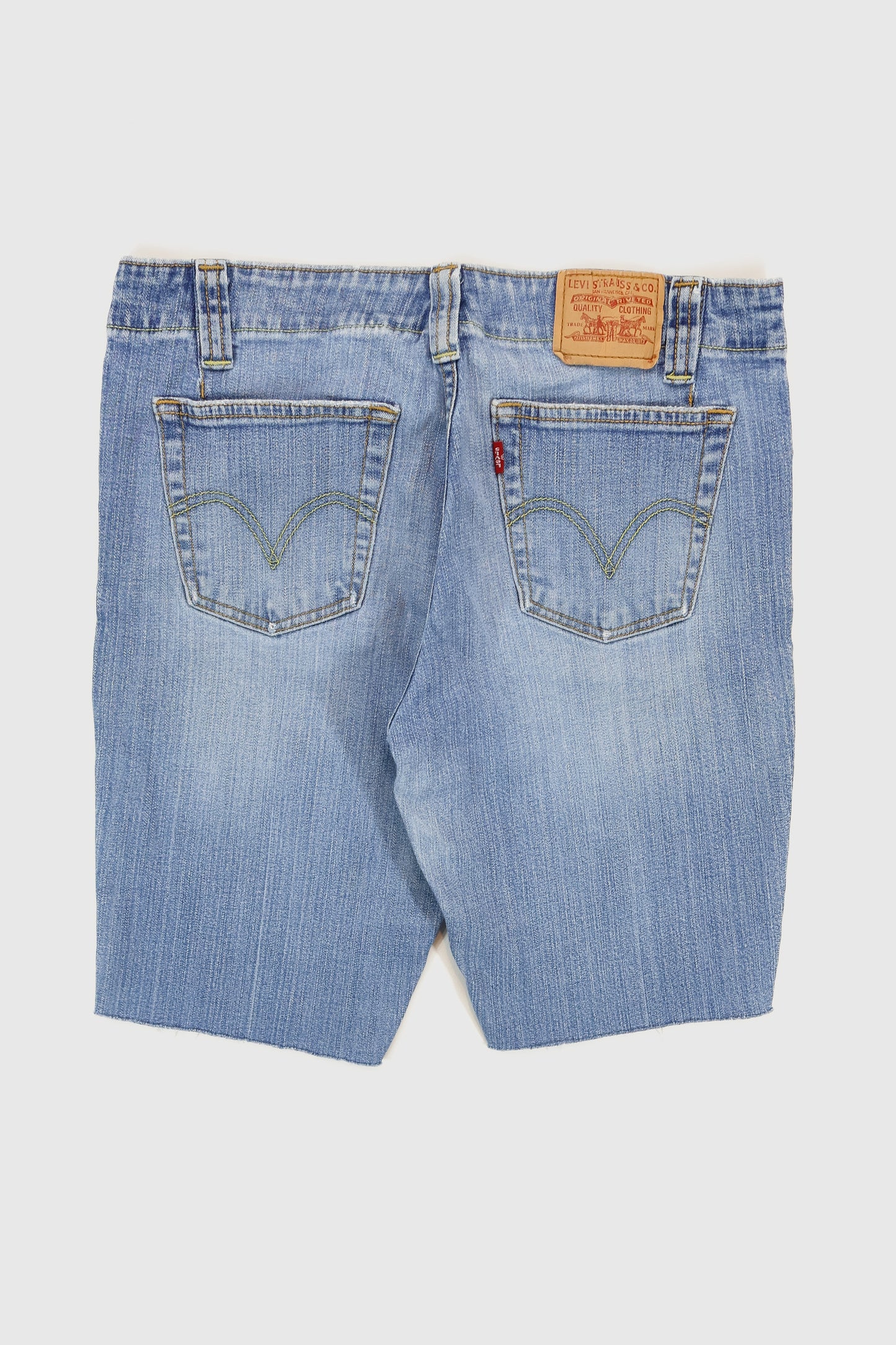 Y2K Levi's Relaxed Fit Jorts Image 1