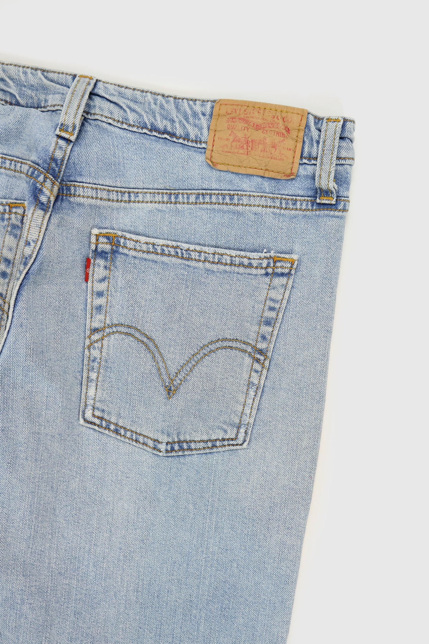 Y2K Levi's Flare Jeans Image 4