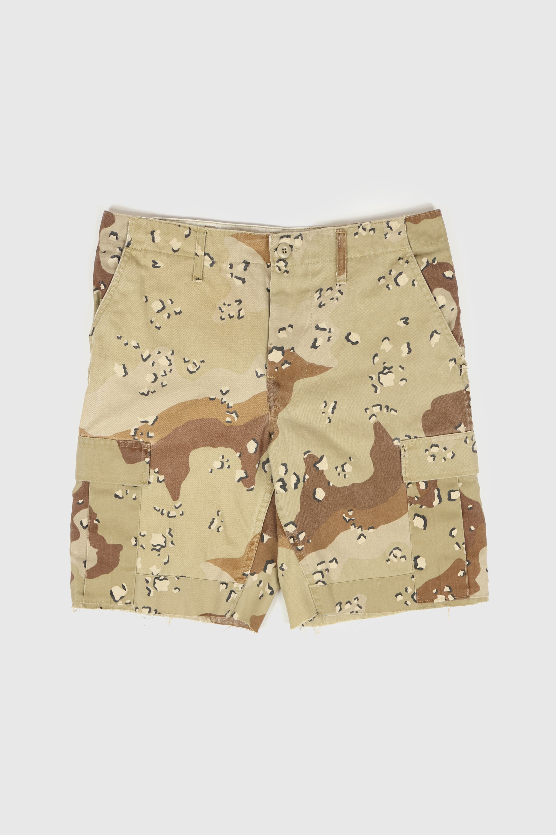 Vintage Camo Cargo Shorts 01 Image 0