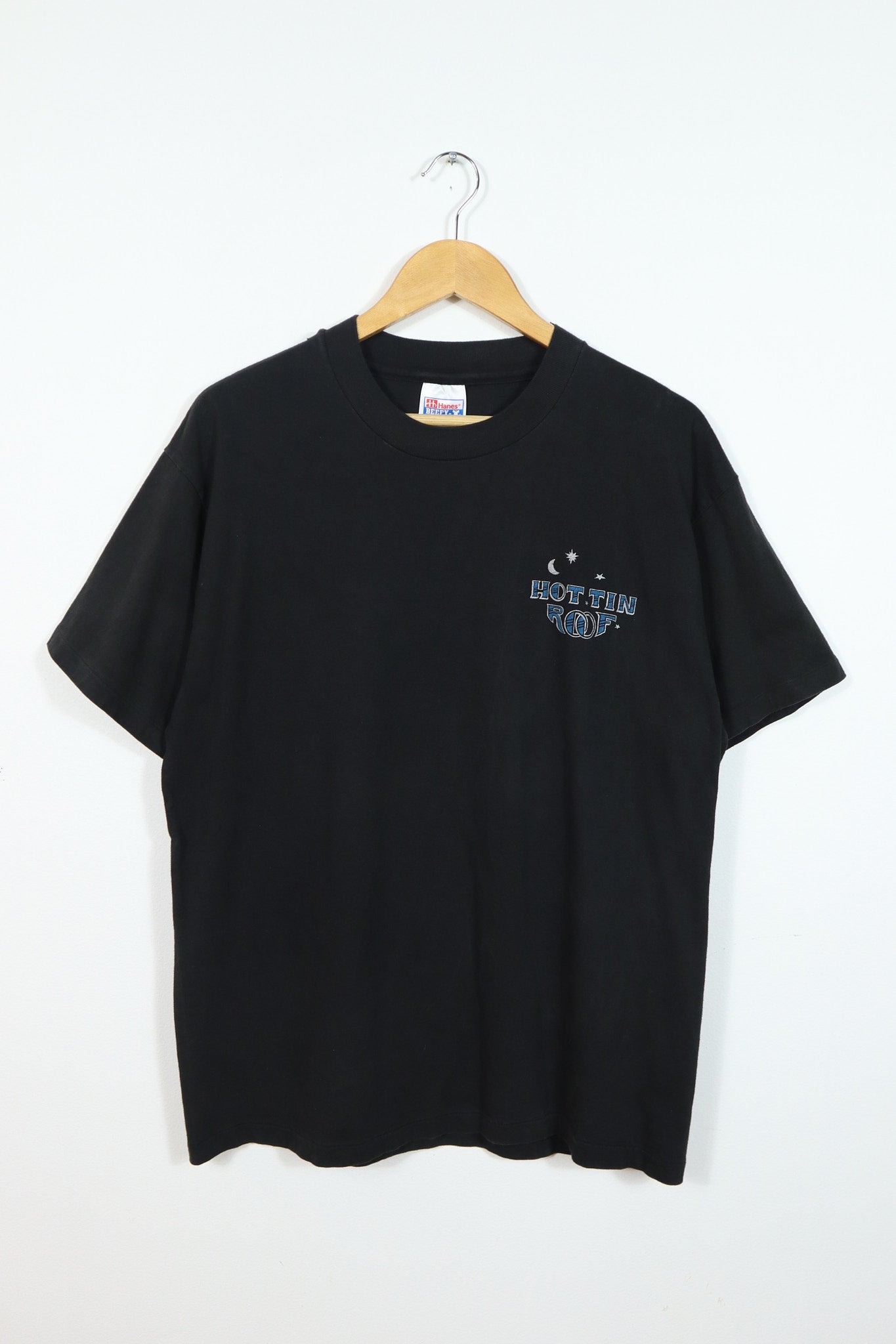 Hot Tin Roof Martha's Vineyard Tee