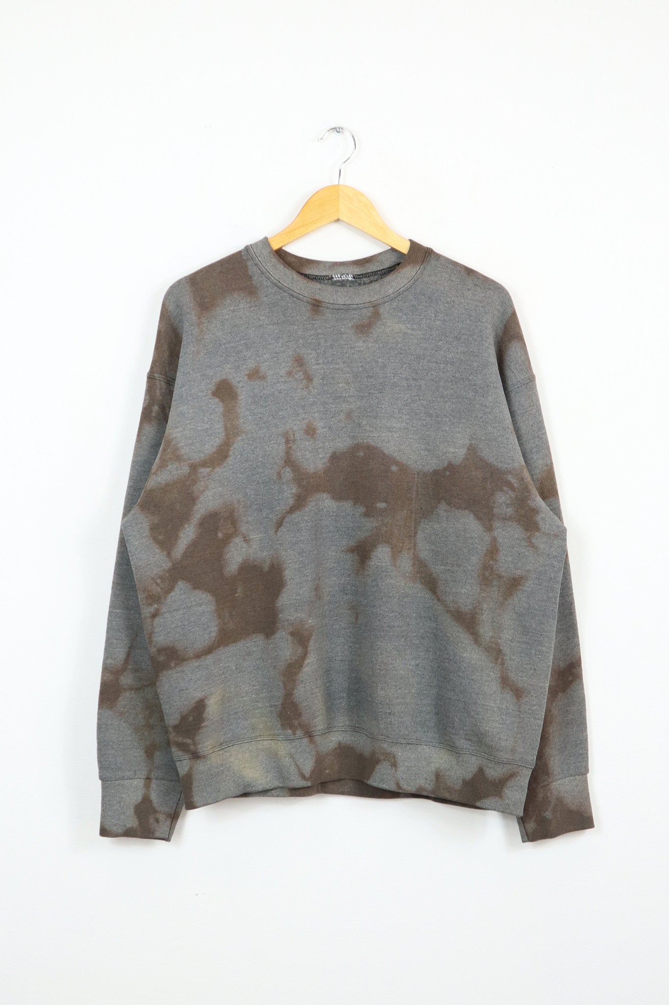 Vintage Reworked Bleached Crewneck 01