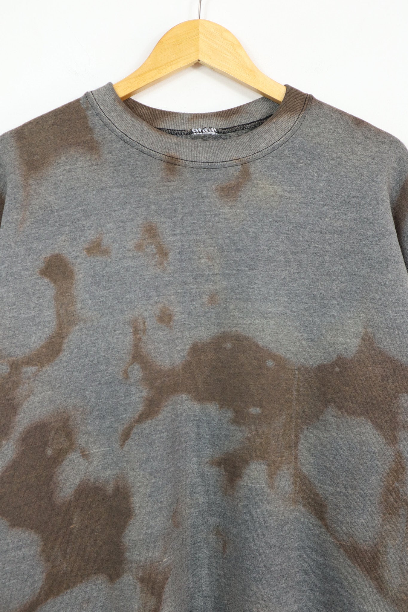 Vintage Reworked Bleached Crewneck 01