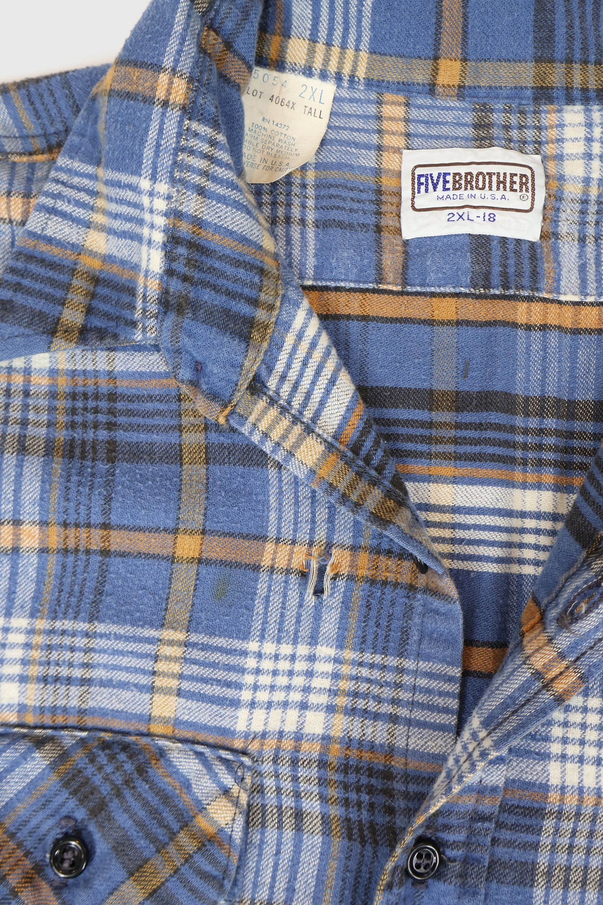 Vintage Button-Down Shirt Image 3