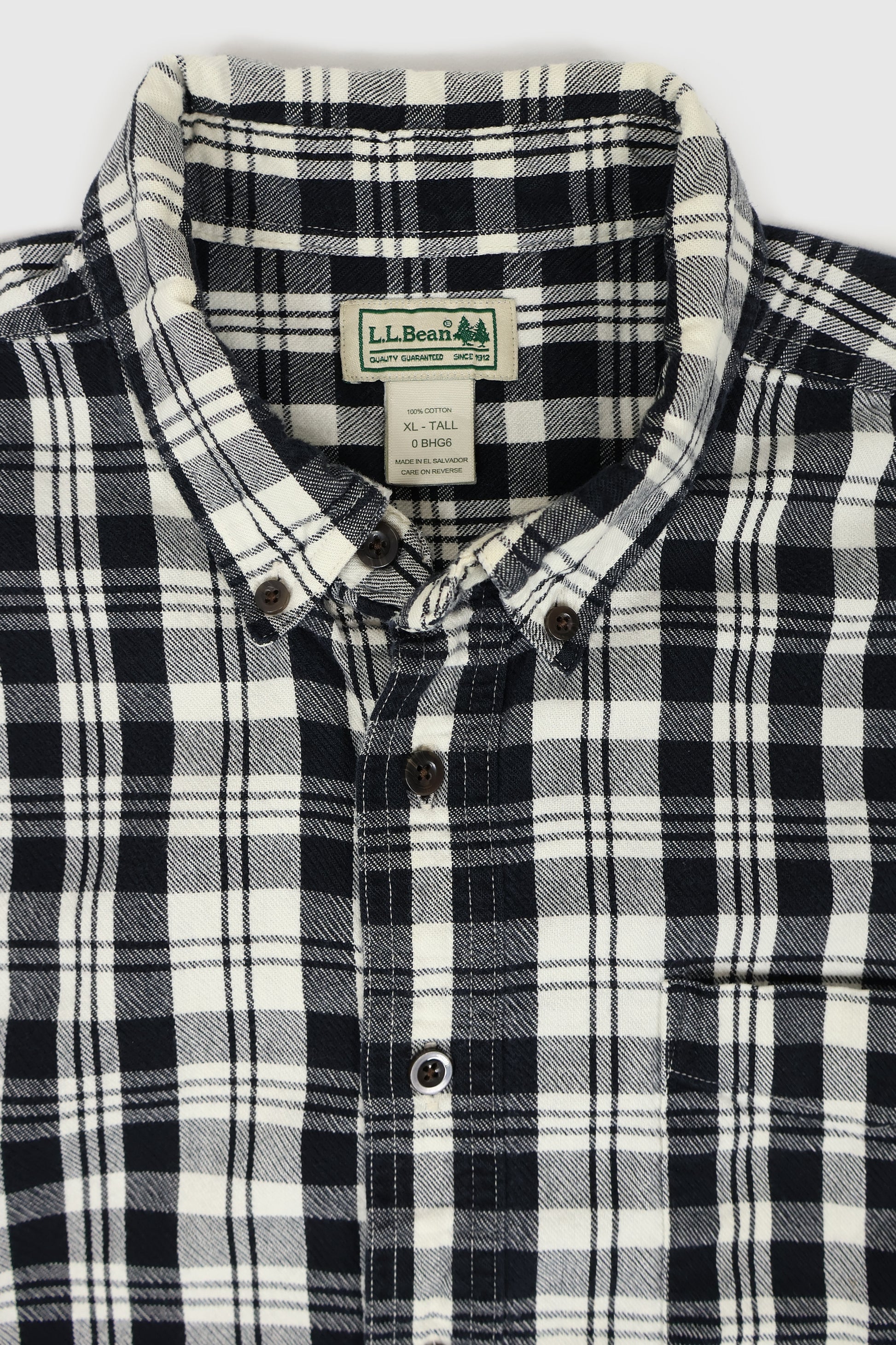 Vintage L.L. Bean Button-Down Shirt Image 2