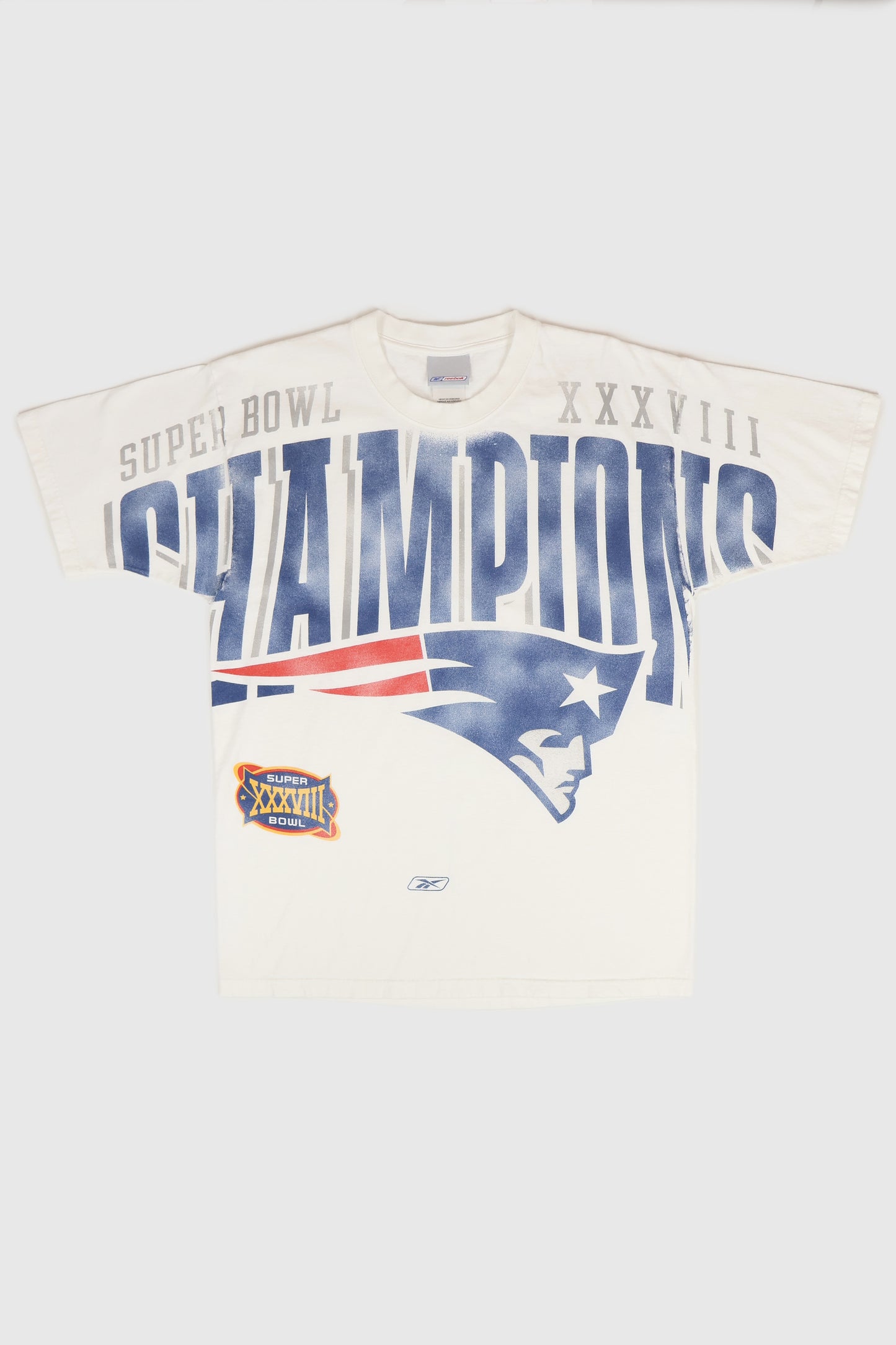 Vintage New England Patriots Super Bowl XXXVIII Champions Tee Image 1