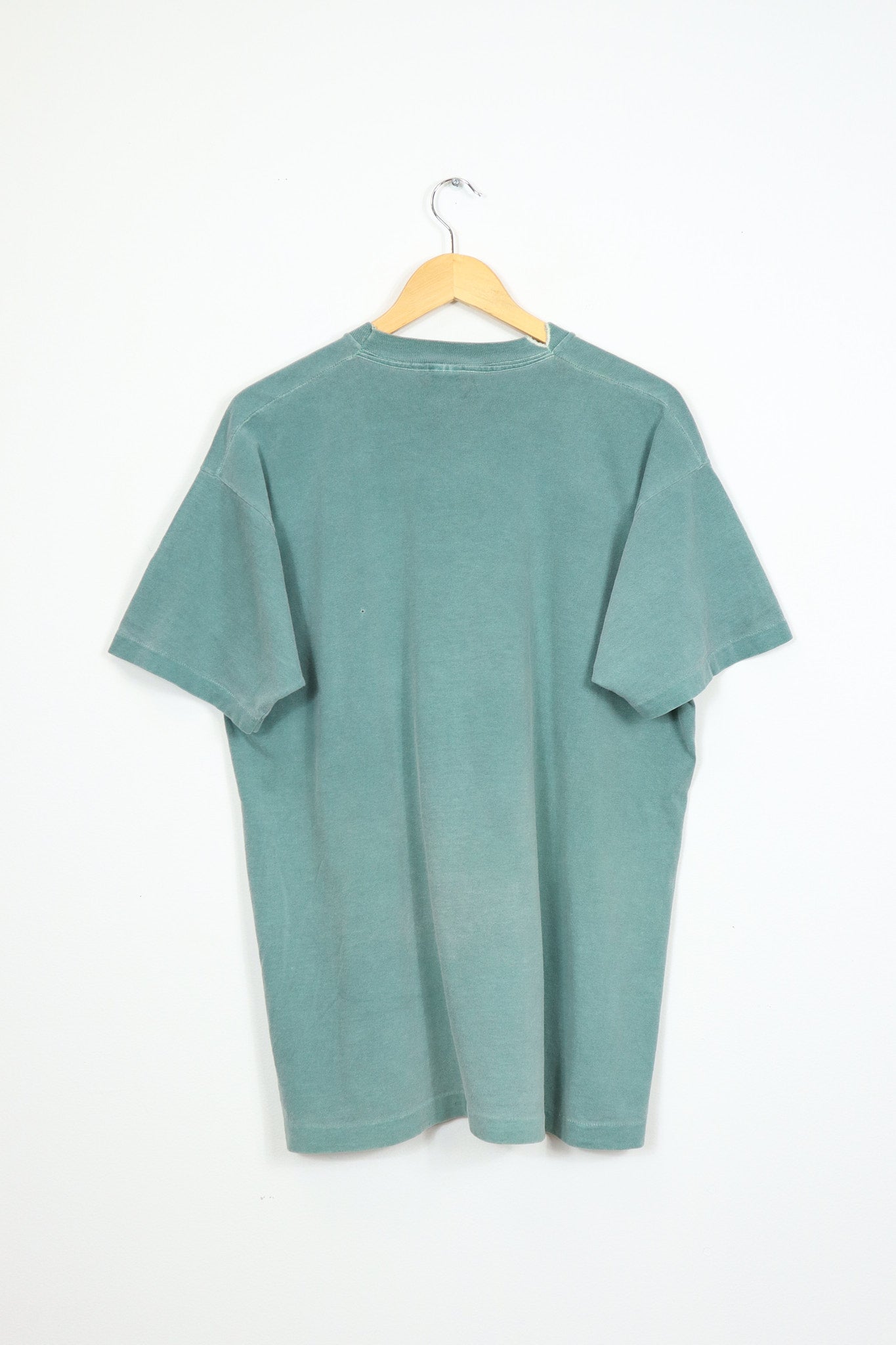 Vintage Nantucket Outfitters Tee