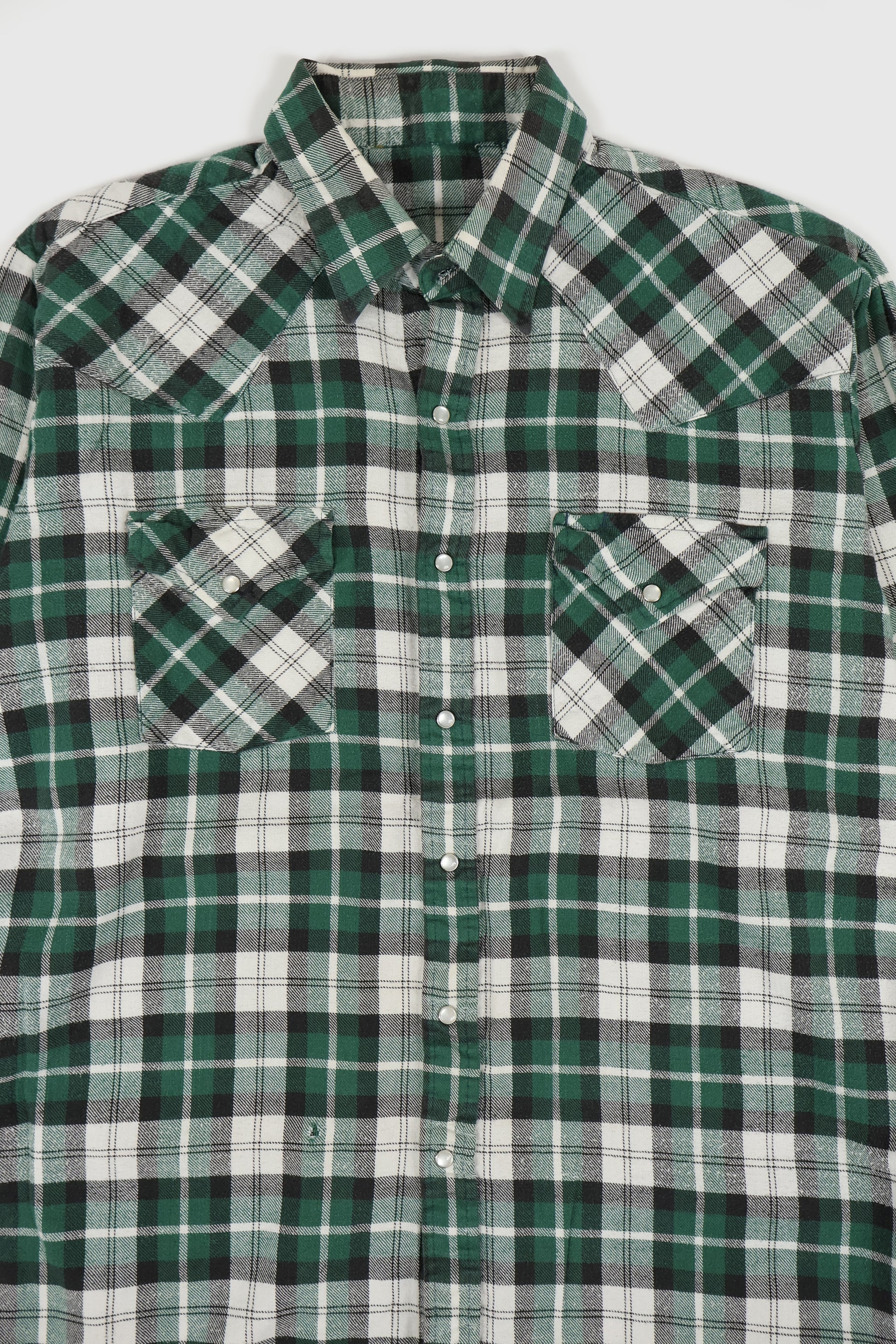 Vintage Plaid Snap Button Shirt Image 1