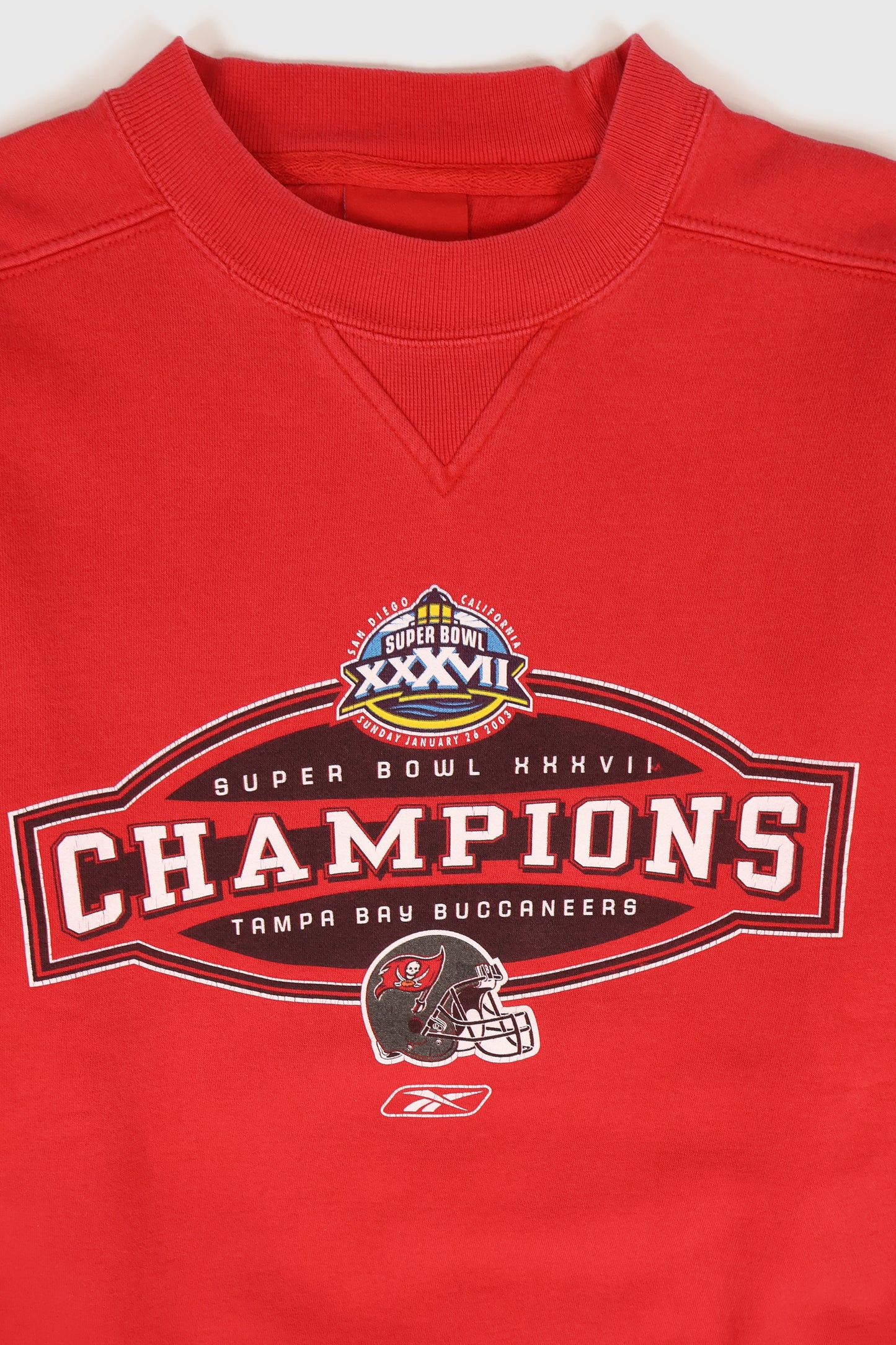 Vintage Tampa Bay Bucaneers Super Bowl XXXVII Crewneck Image 1