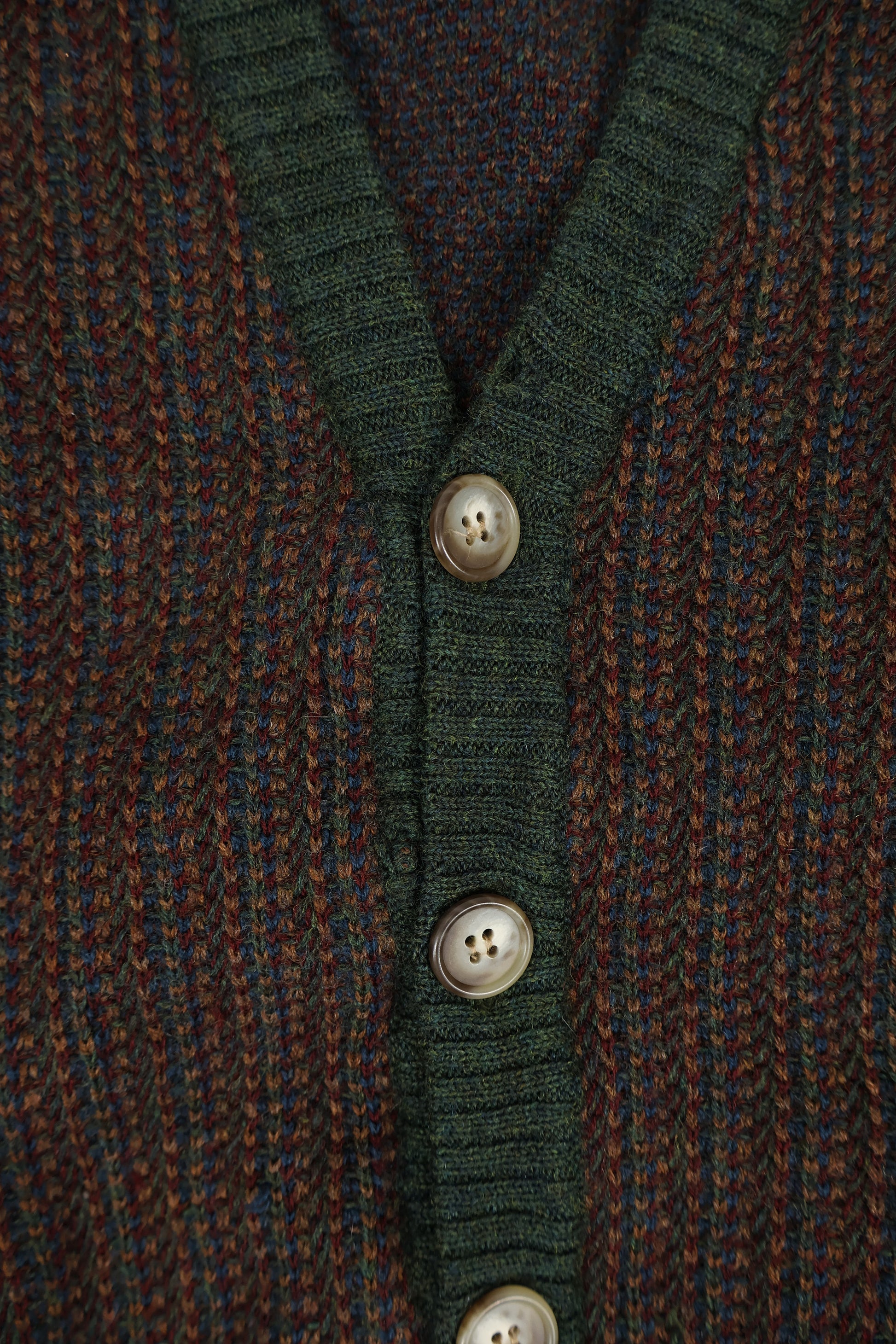 Vintage Cardigan Sweater 01 Image 3