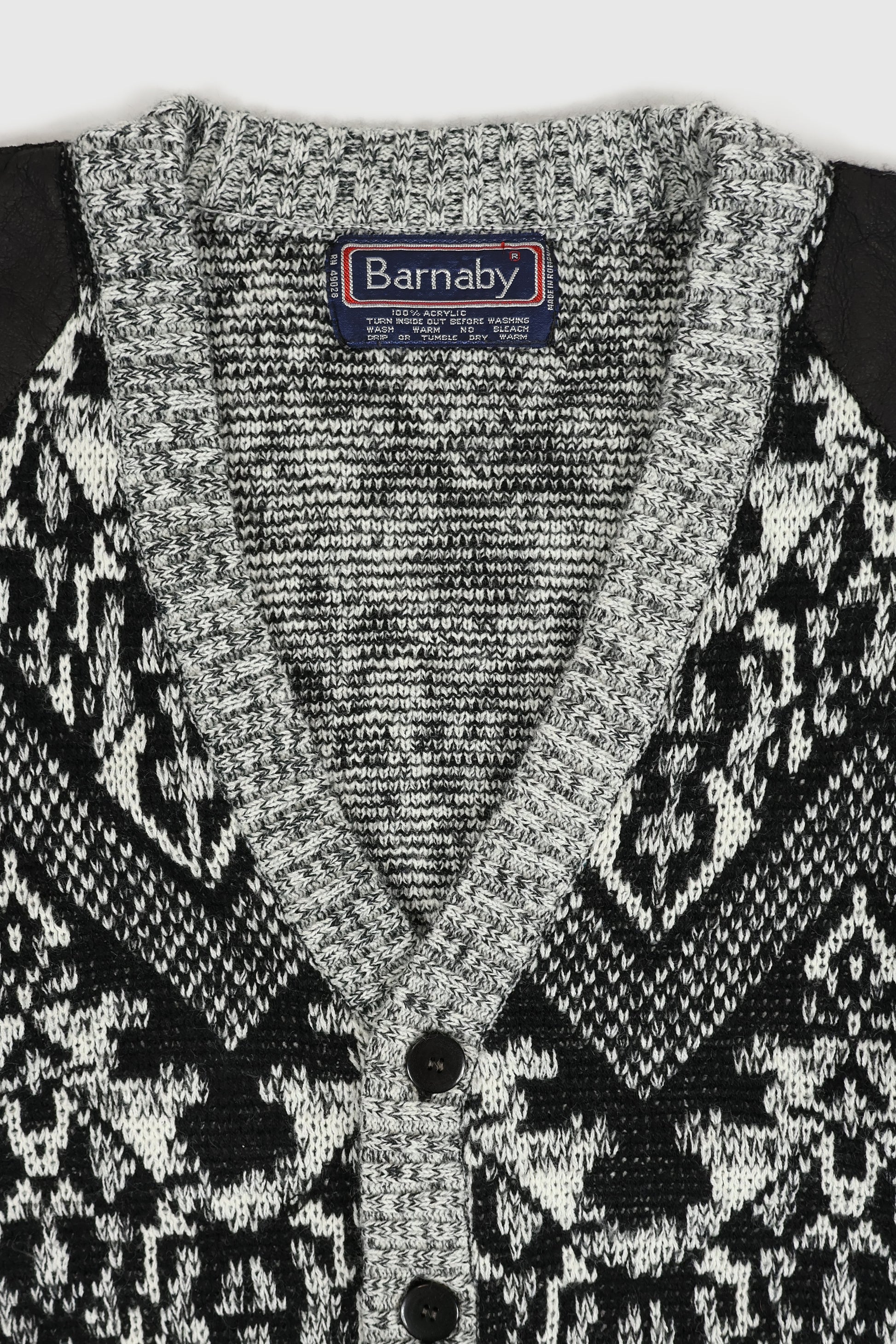 Vintage Cardigan Sweater 03 Image 3