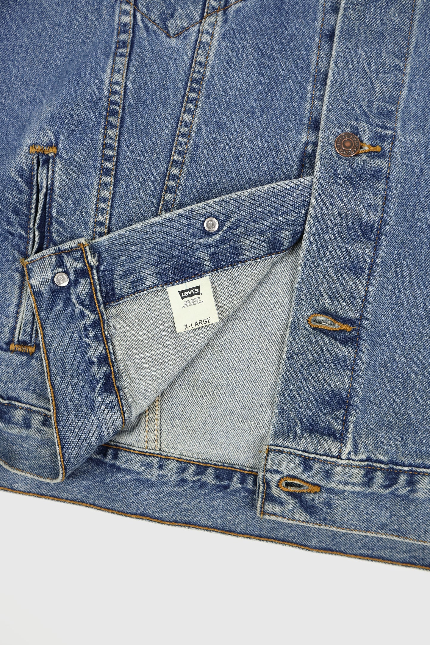 Vintage Levi's Denim Jacket 01