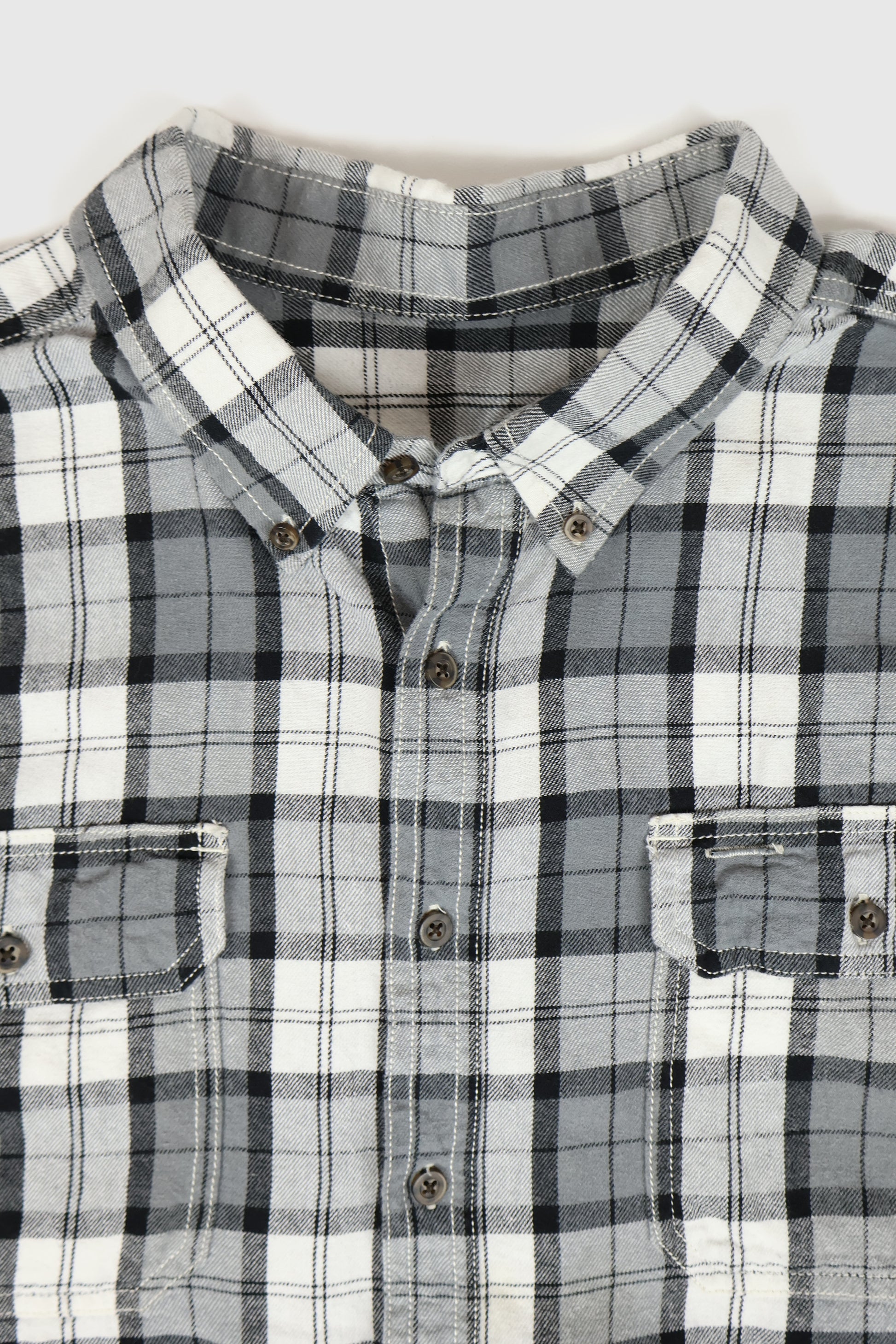 Vintage Button-Down Shirt 05 Image 2