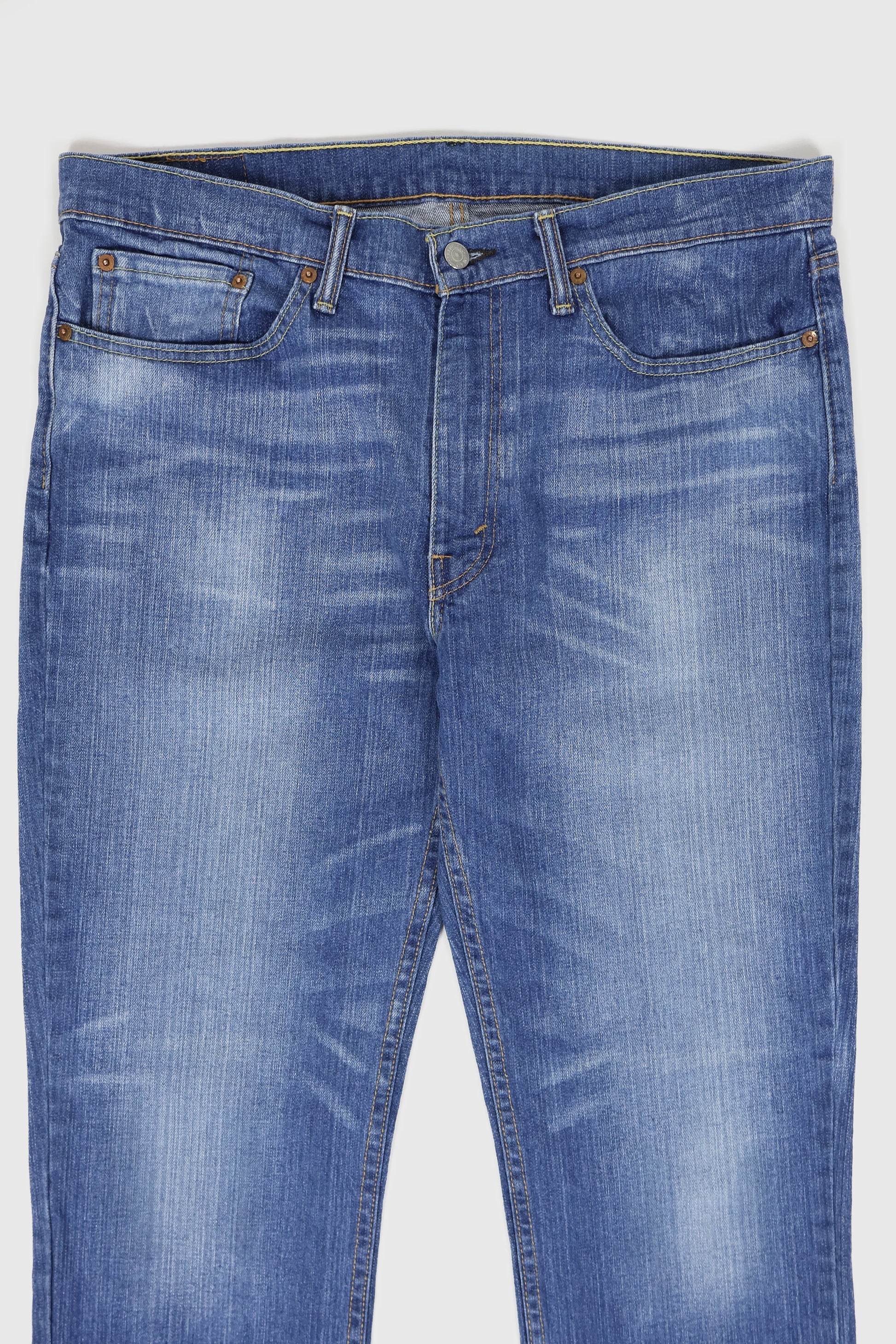 Vintage Levi's 514 Straight Fit Jeans Image 2