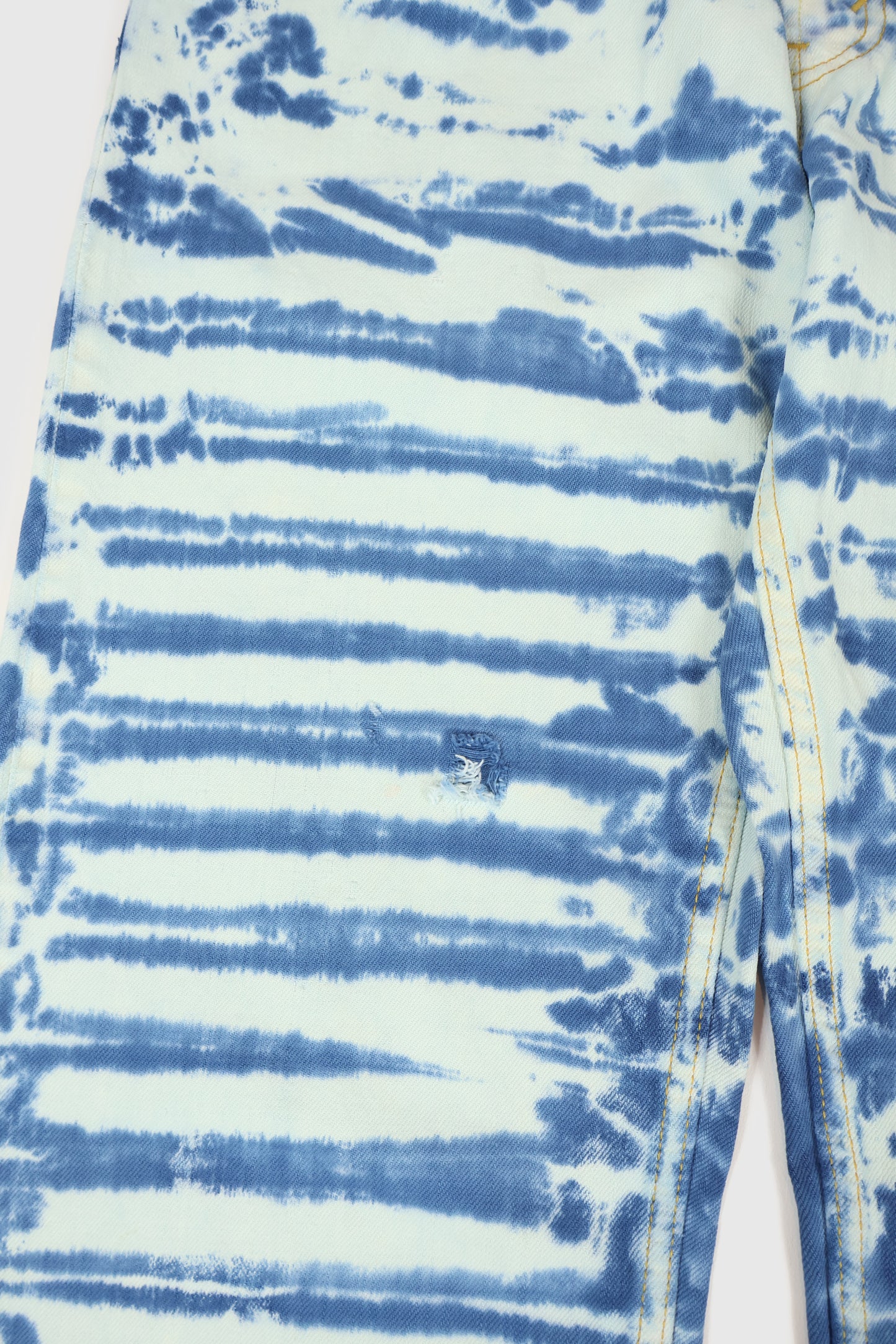 Vintage Bleached Levi's 559 Loose Fit Jeans