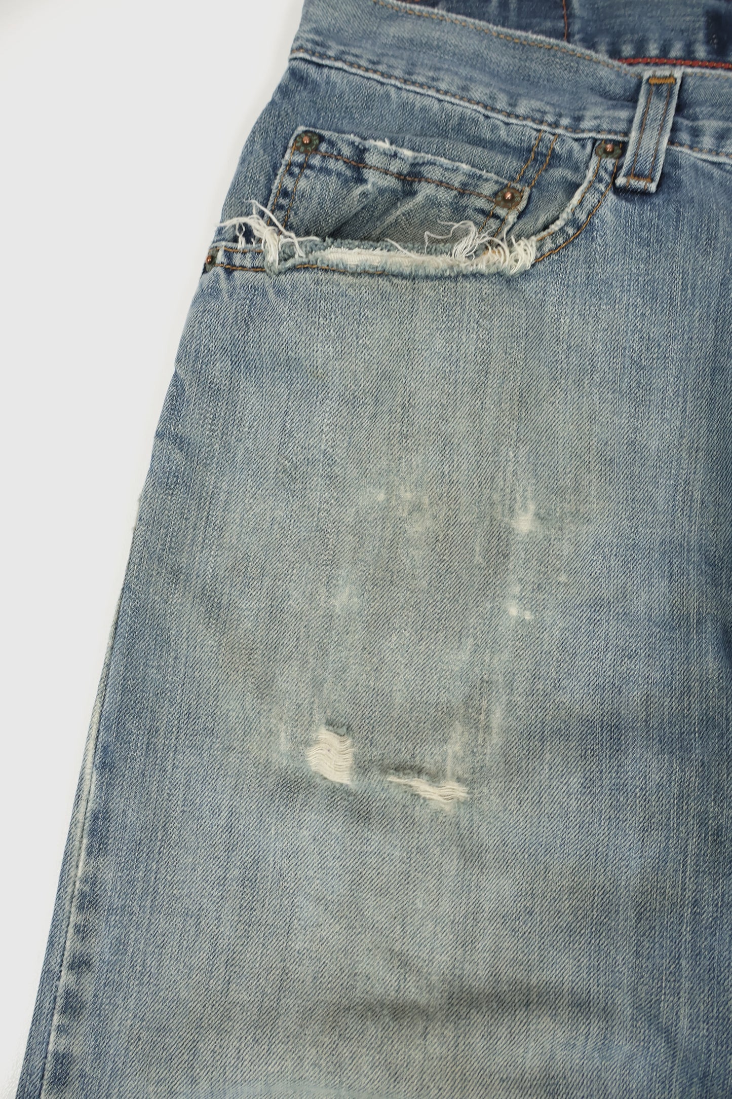 Vintage Distressed Levi's Relaxed Fit Jeans Image 3