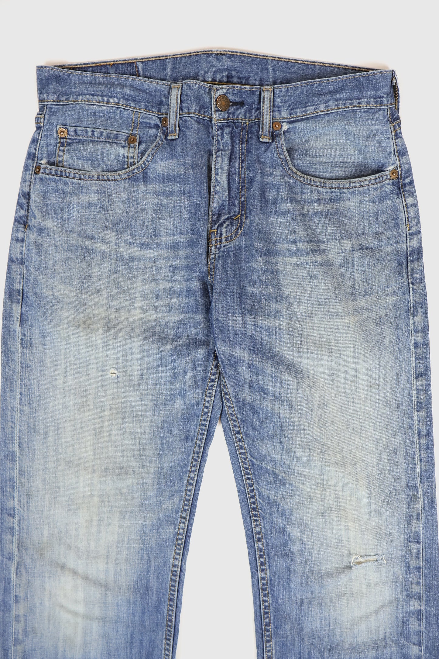 Vintage Levi's 559 Relaxed Fit Jeans Image 2