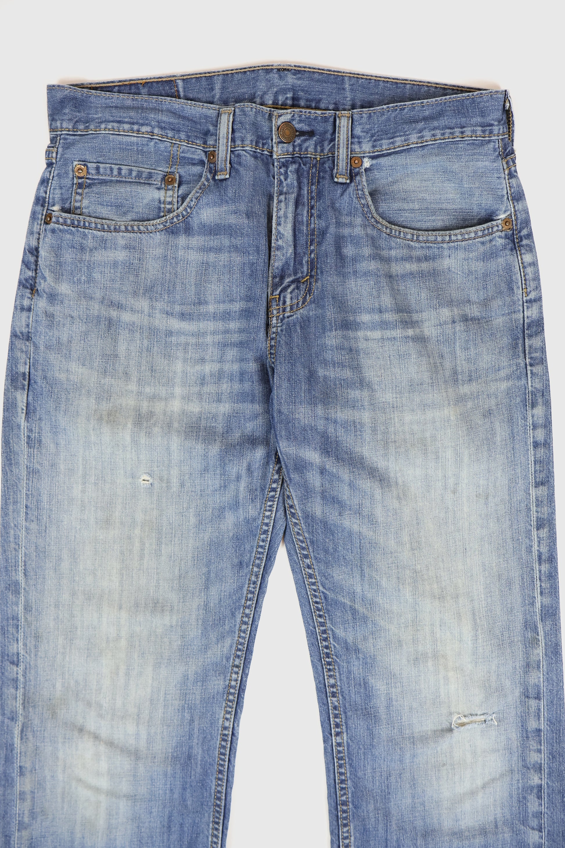 Vintage Levi's 559 Relaxed Fit Jeans Image 2