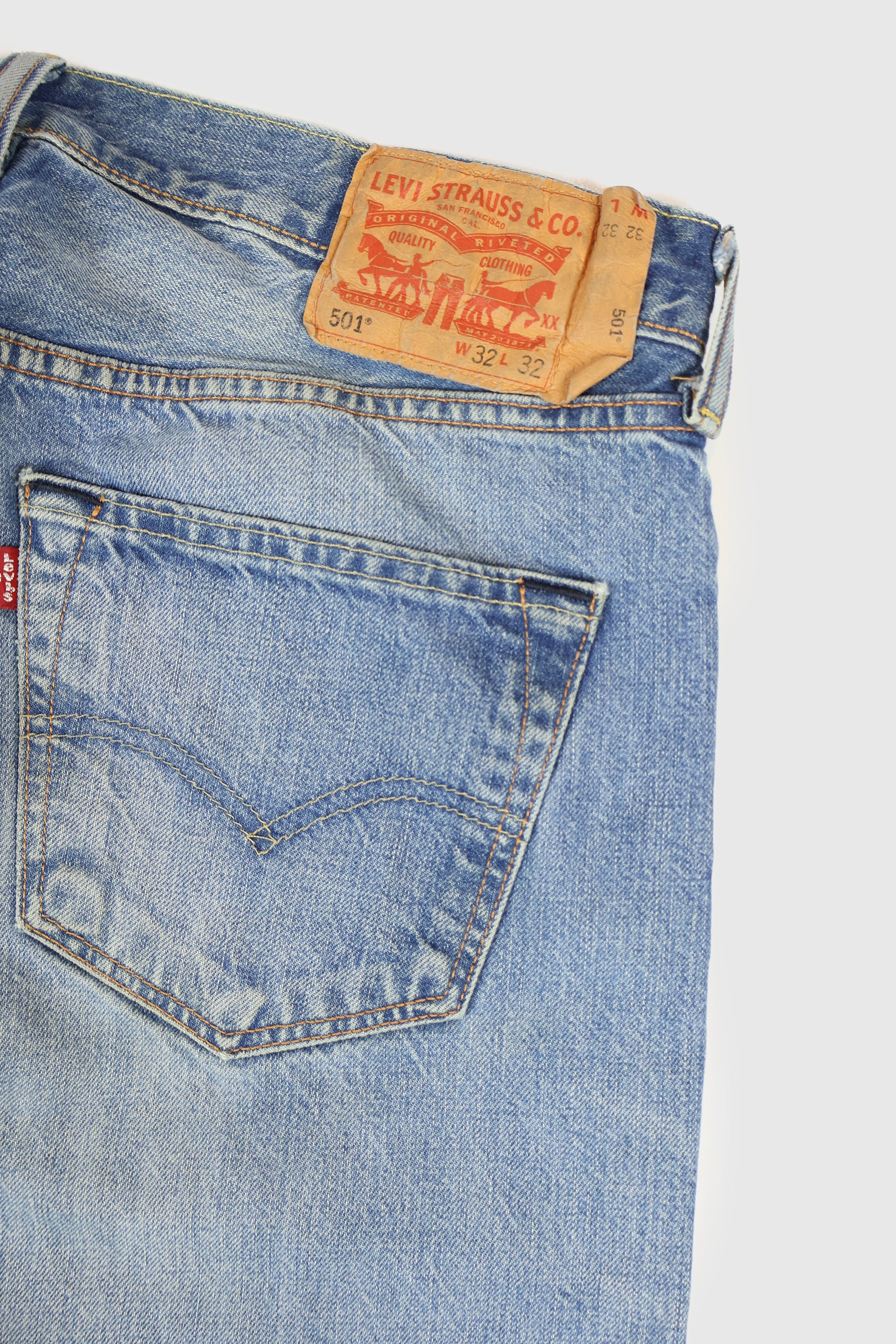Vintage Levi's 501 Straight Fit Button-Fly Jeans Image 4