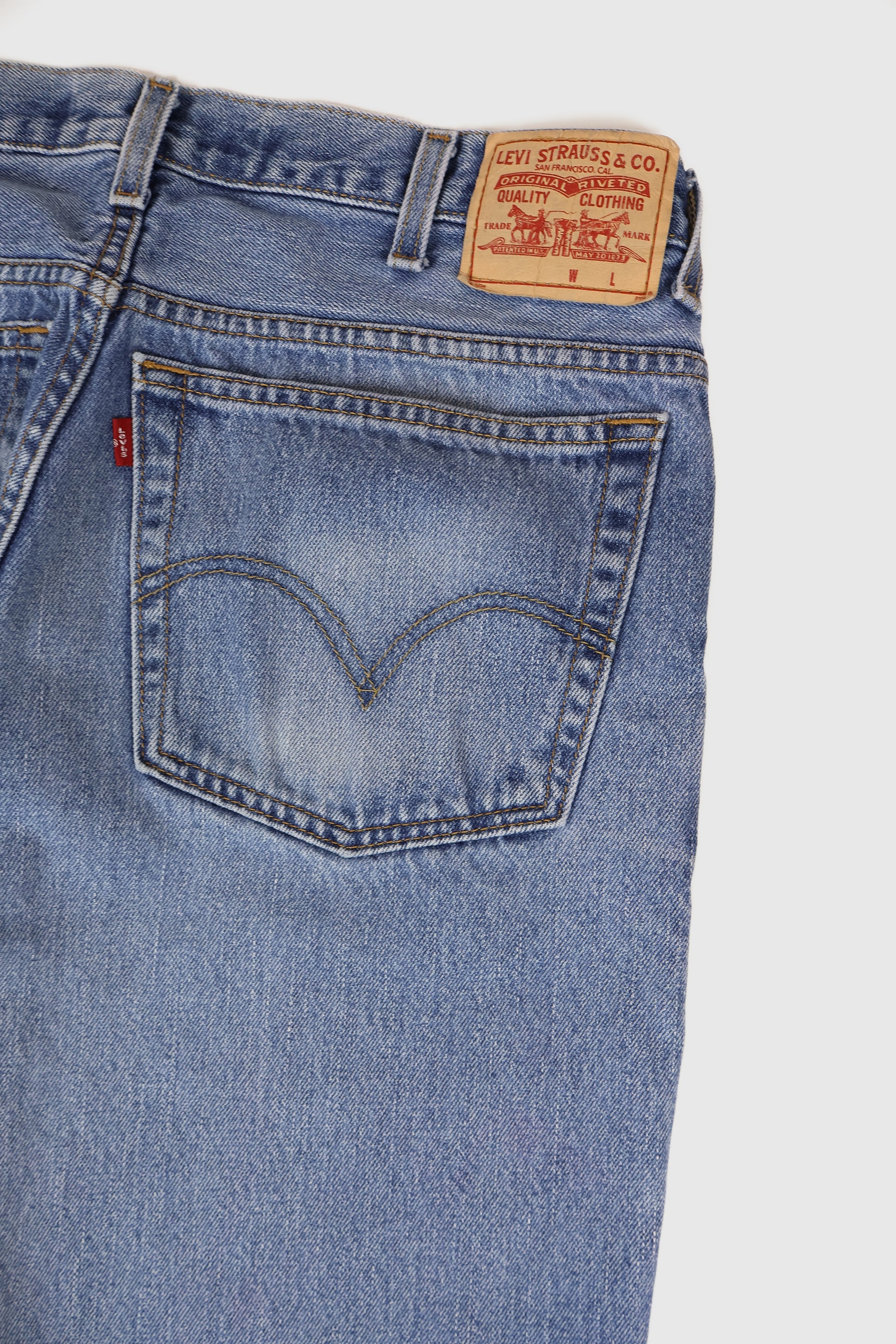 Vintage Levi's Relaxed Straight Fit Jeans Image 3