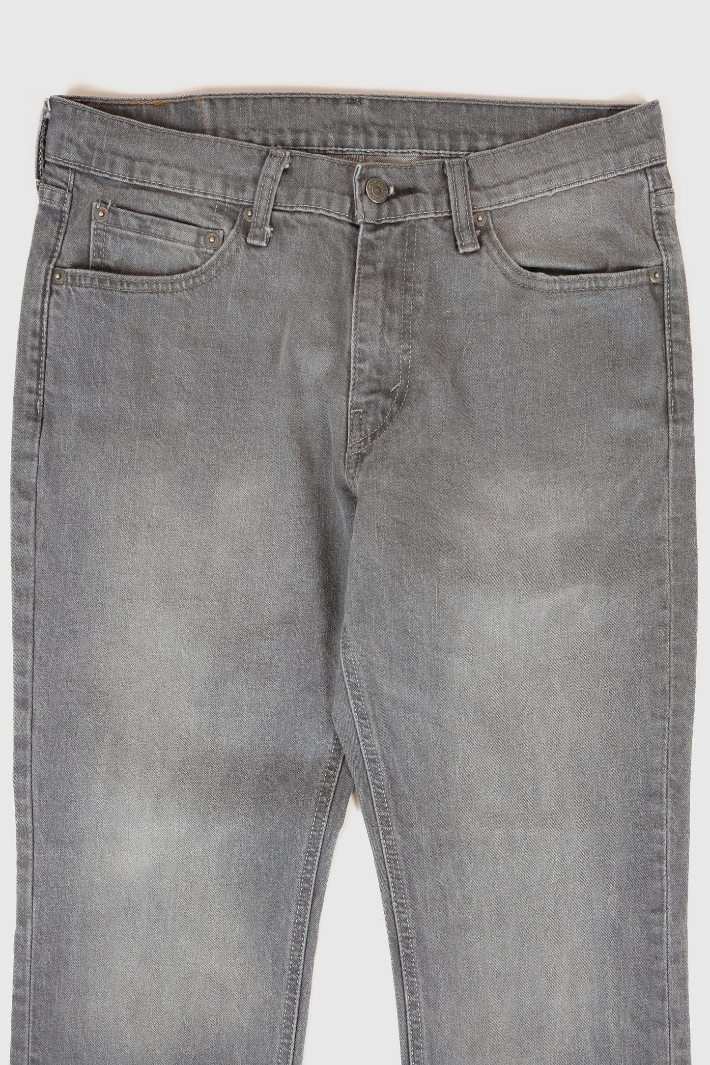 Vintage Levi's 541 Jeans Image 2