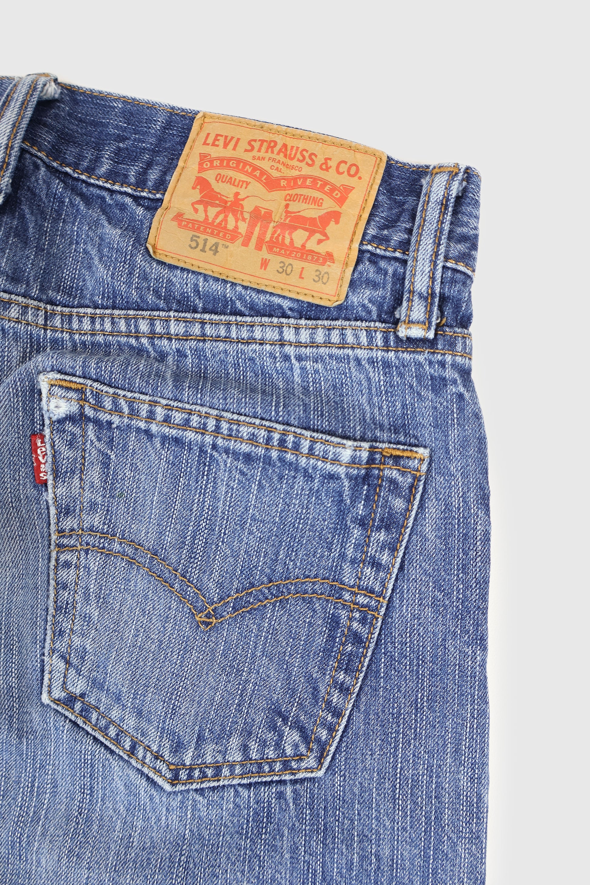 Vintage Levi's 514 Straight Fit Jeans Image 3