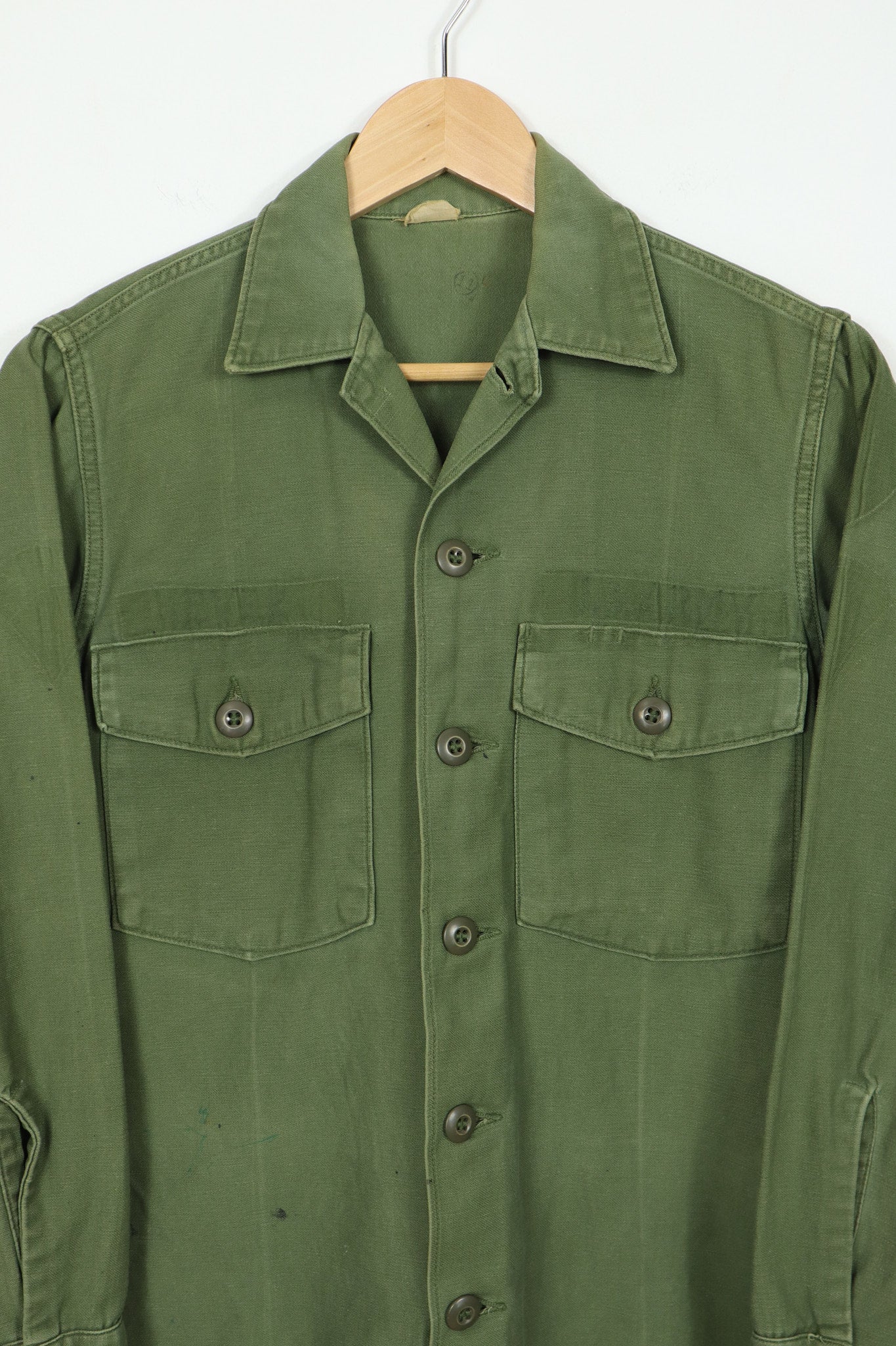 Vintage Surplus Button-Down 03