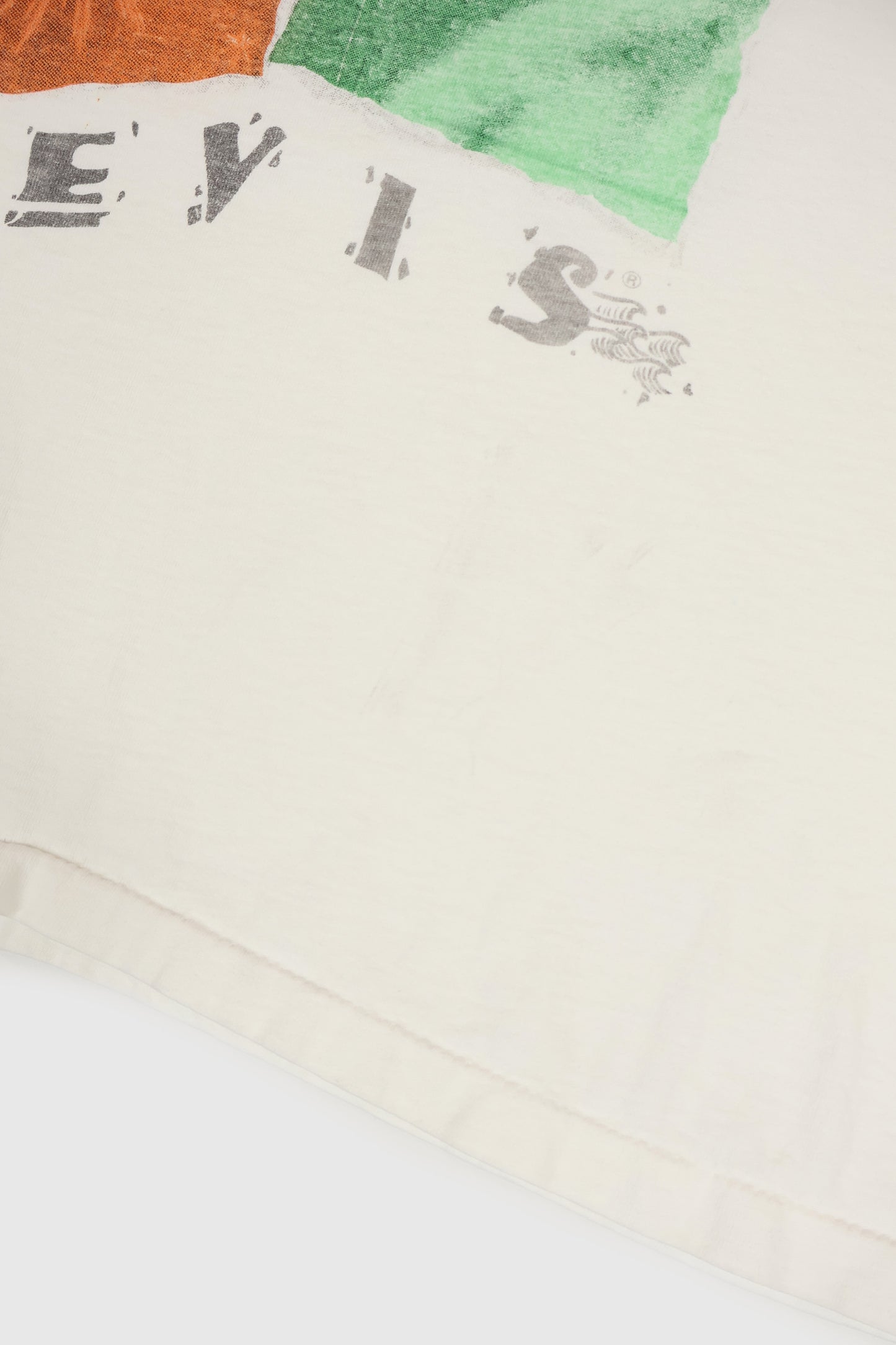 Vintage Levi's Tee Image 4