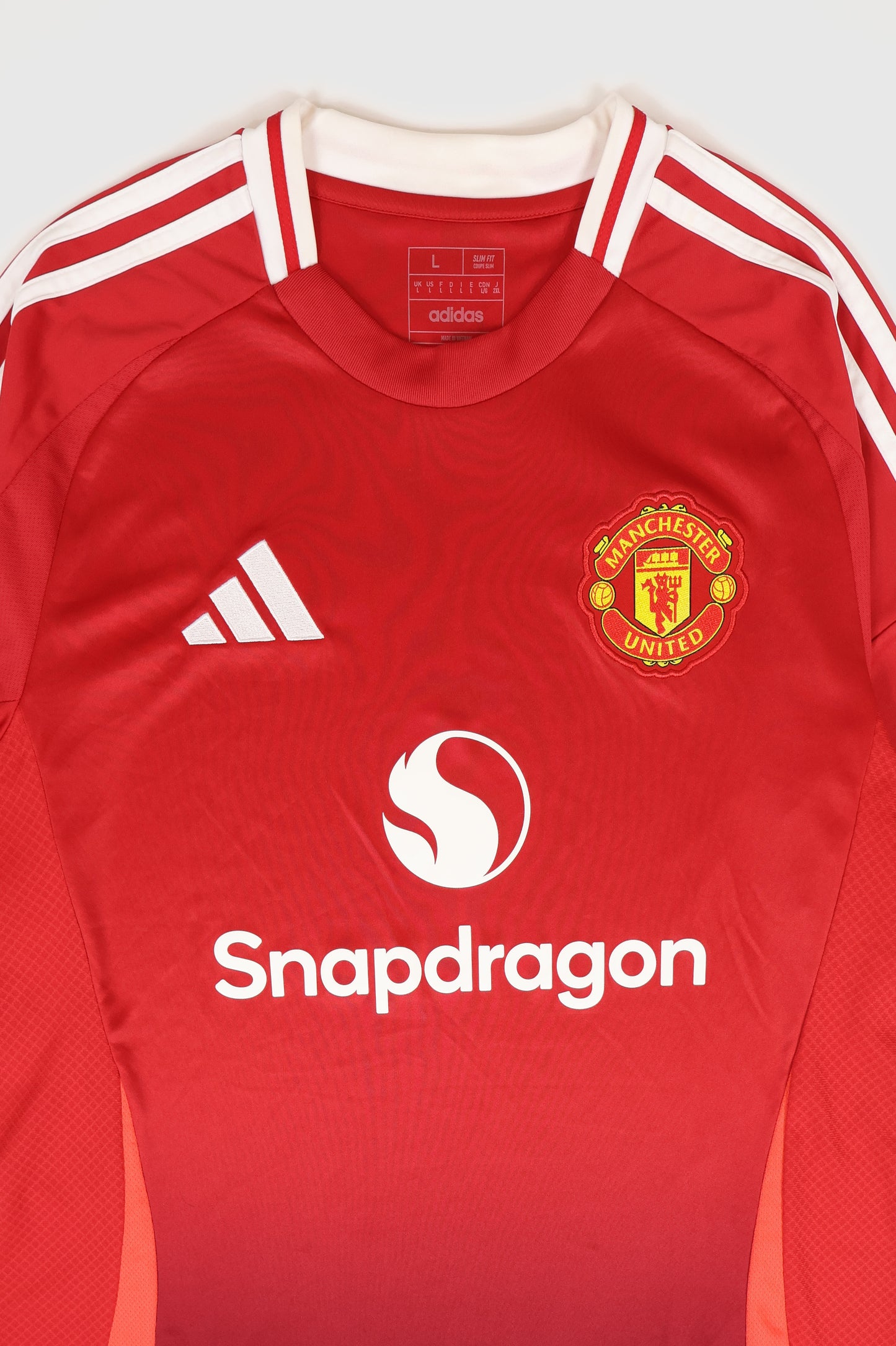 Vintage Manchester United Jersey Image 1