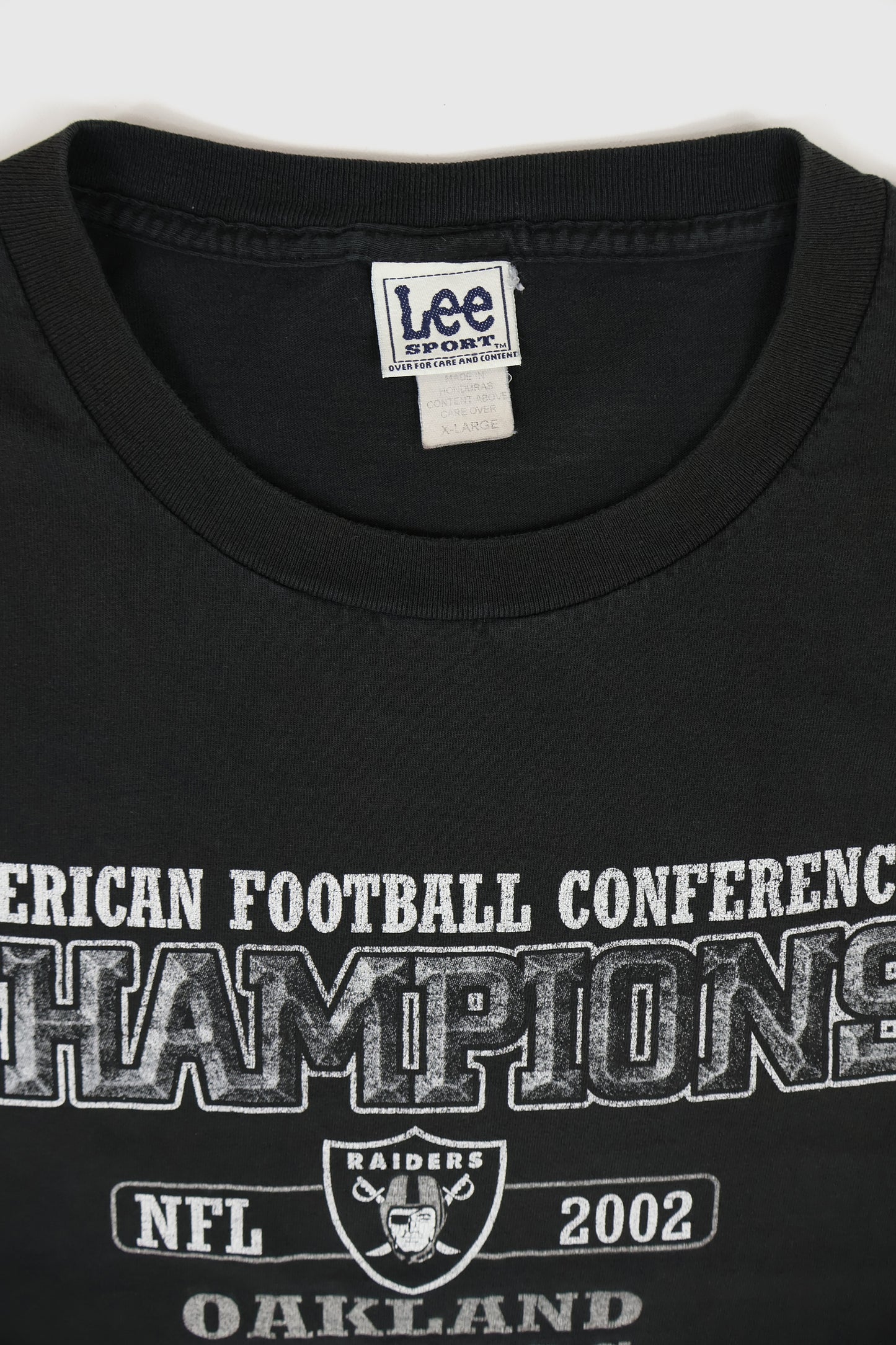 Vintage Oakland Raiders 2002 AFC Champions Tee Image 2
