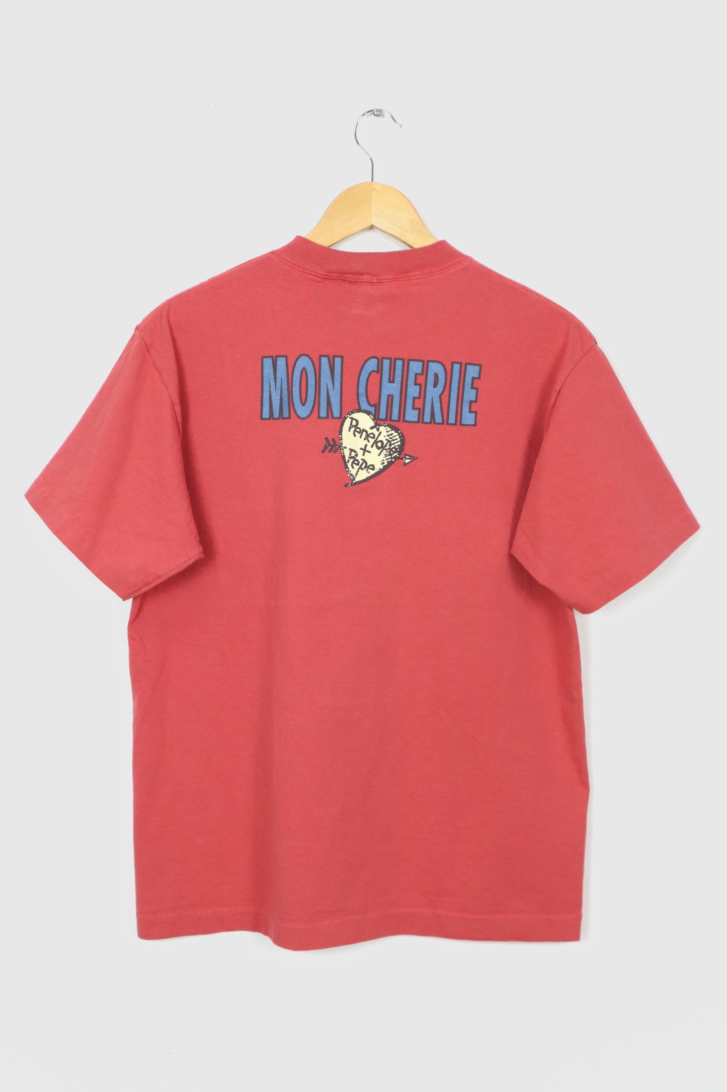 Vintage Pepe Le Pew Mon Cherie Tee