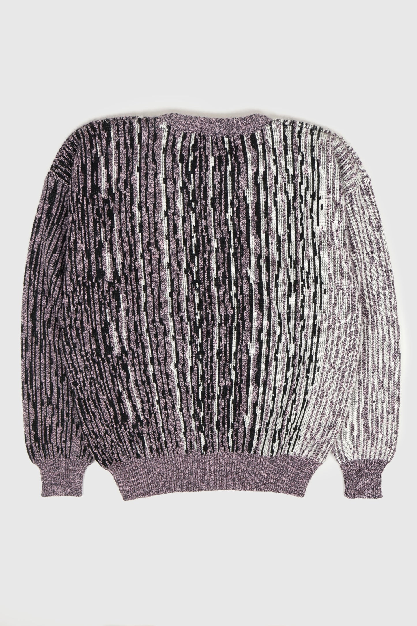 Vintage Sweater 02 Image 1
