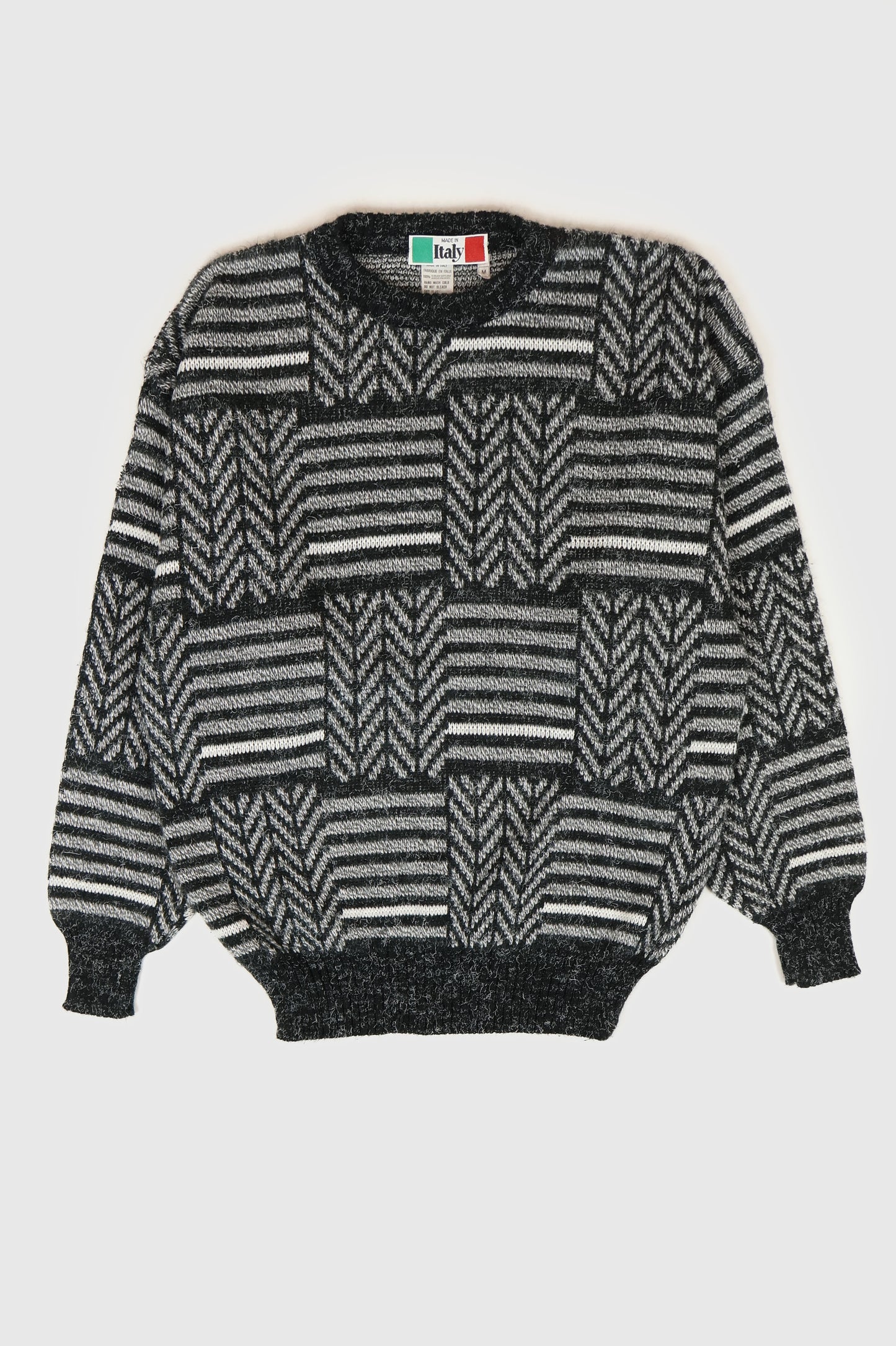 Vintage Sweater 02 Image 0